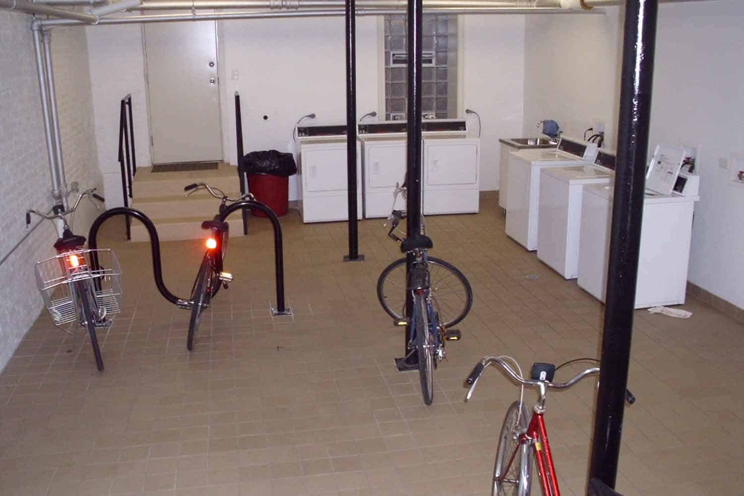 5320-5326.5 S. Drexel Boulevard, Chicago - Chicago, Illinois, United States - Common Area