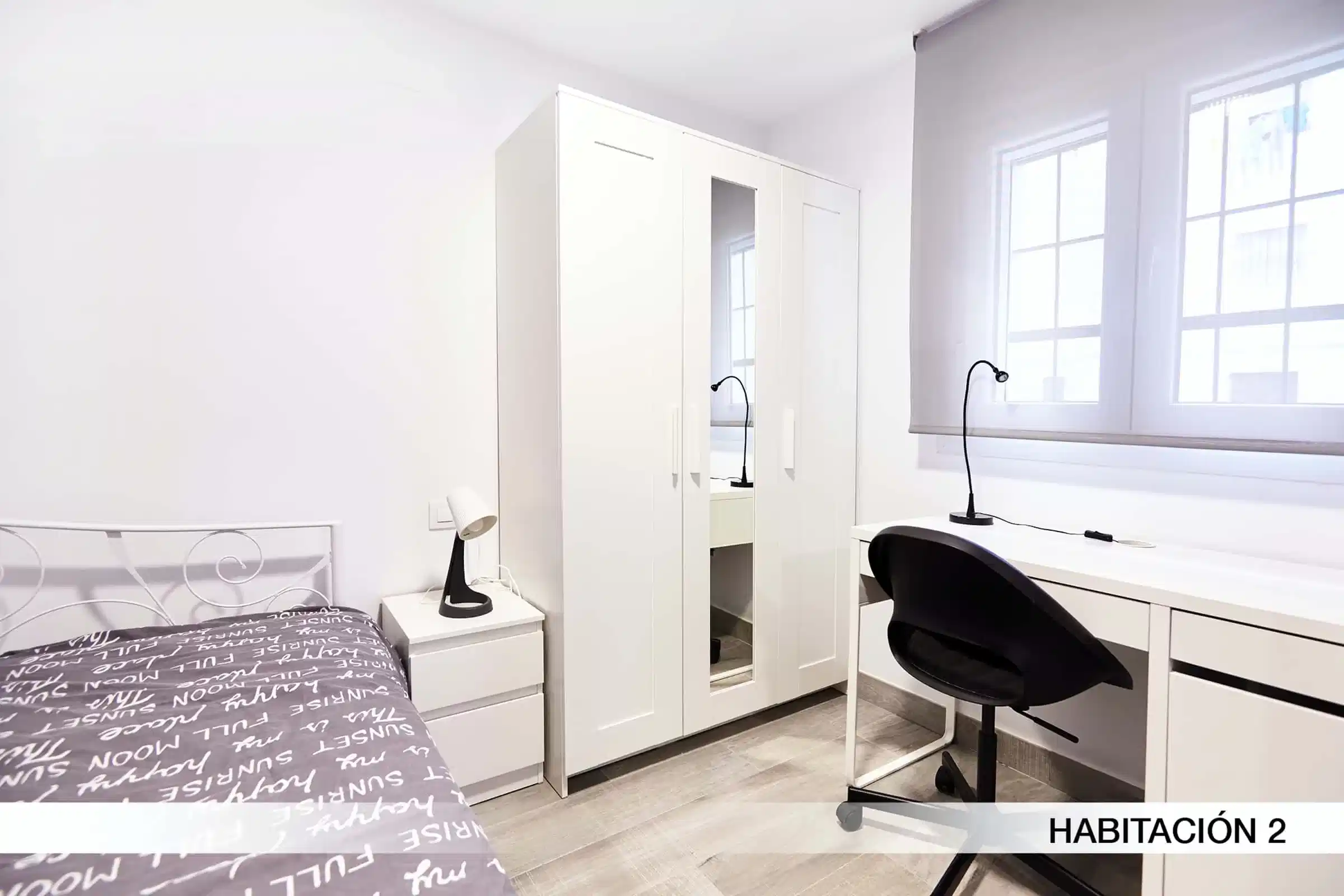 SPC 41009, Sevilla - Seville, Spain - Room in 2 Bedroom 1 Bathroom (Avenida Doctor Fedriani) - Bedroom