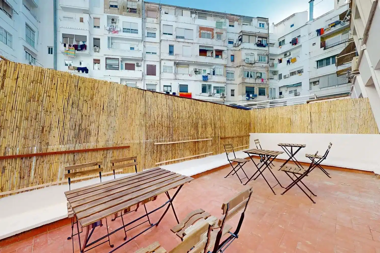 SPC 46008, Valencia - Valencia, Spain - Exterior