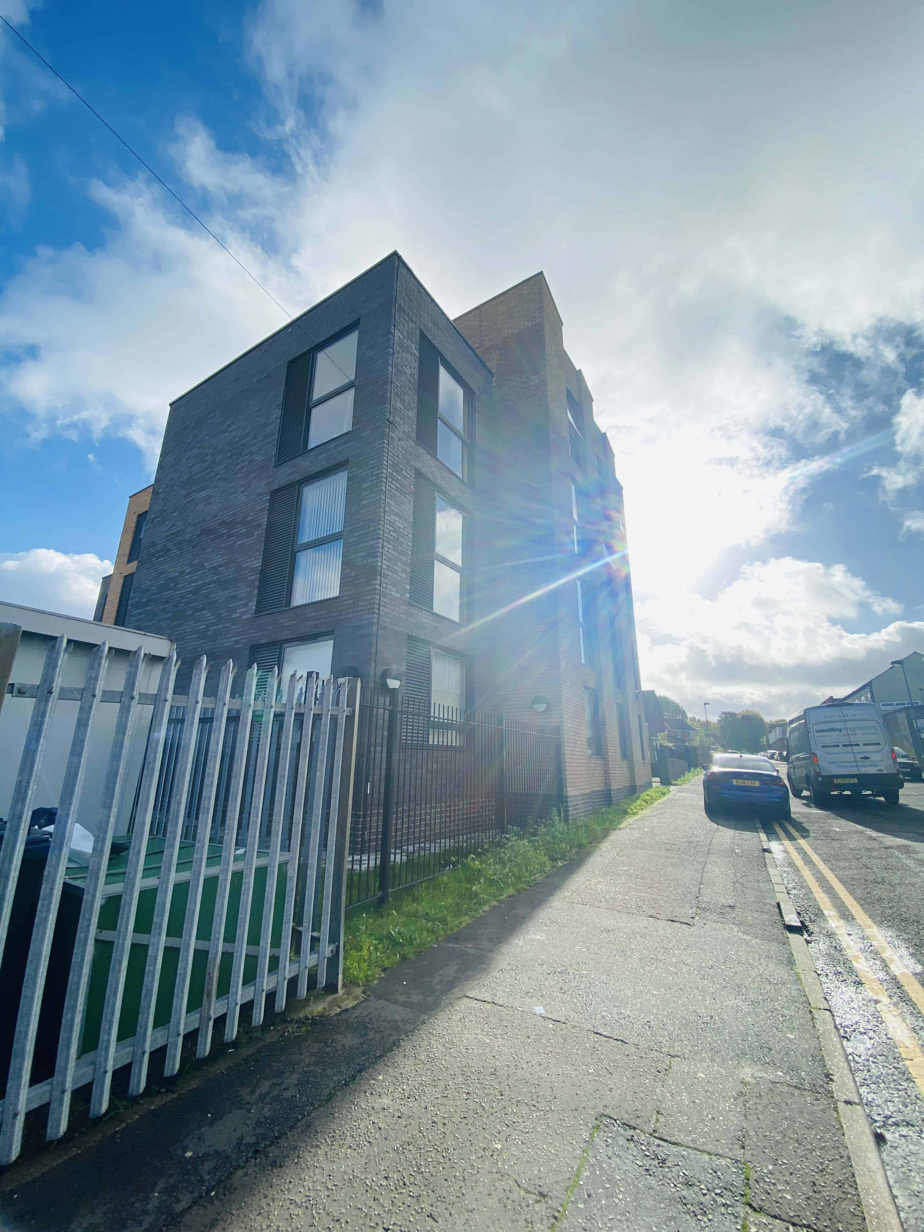 Windsor Court, Birmingham image 20