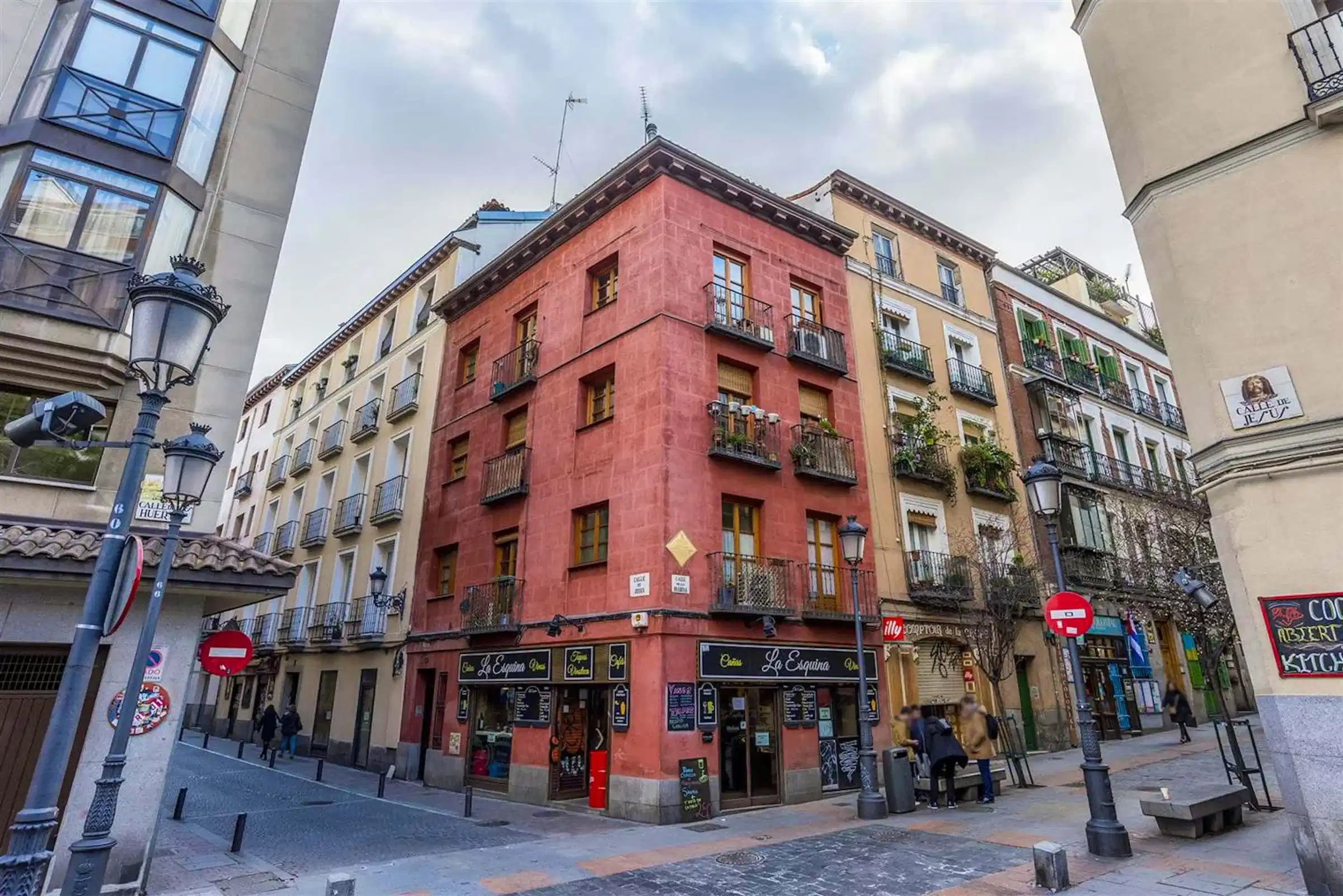 SPC 28014, Madrid - Madrid, Spain - Exterior