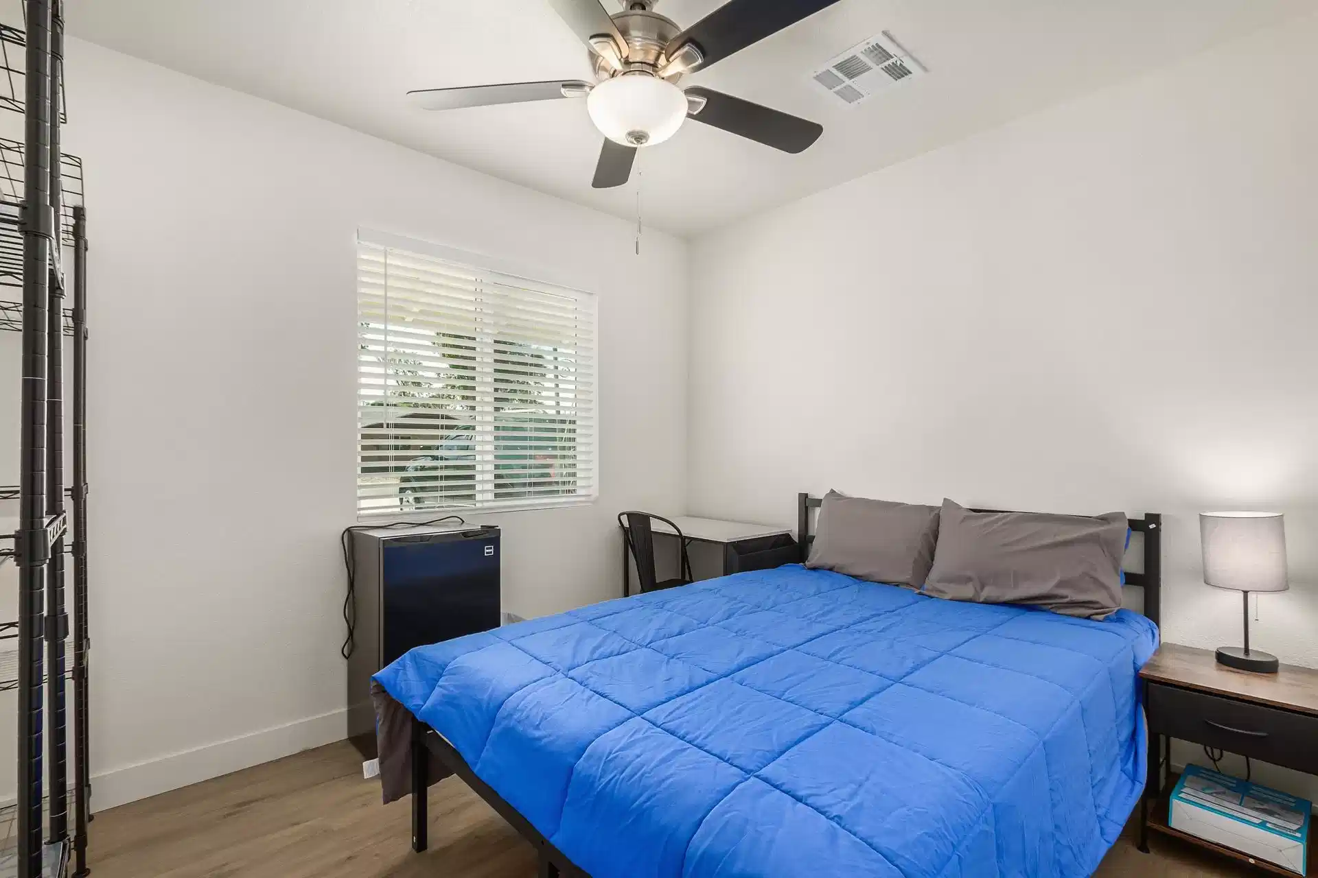 PDP 85019, Phoenix - Phoenix, Arizona, United States - #12796: Room in 8 Bed 3 Bath - Bedroom