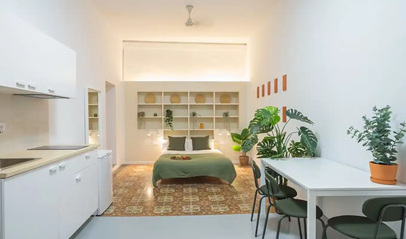 Common Area?w=400&h=260&fit=crop&q=40&auto=format&trim=auto