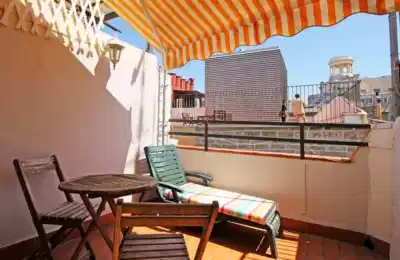 SPC 8906, L'Hospitalet De Llobregat - L'Hospitalet De Llobregat, Spain - Amenities