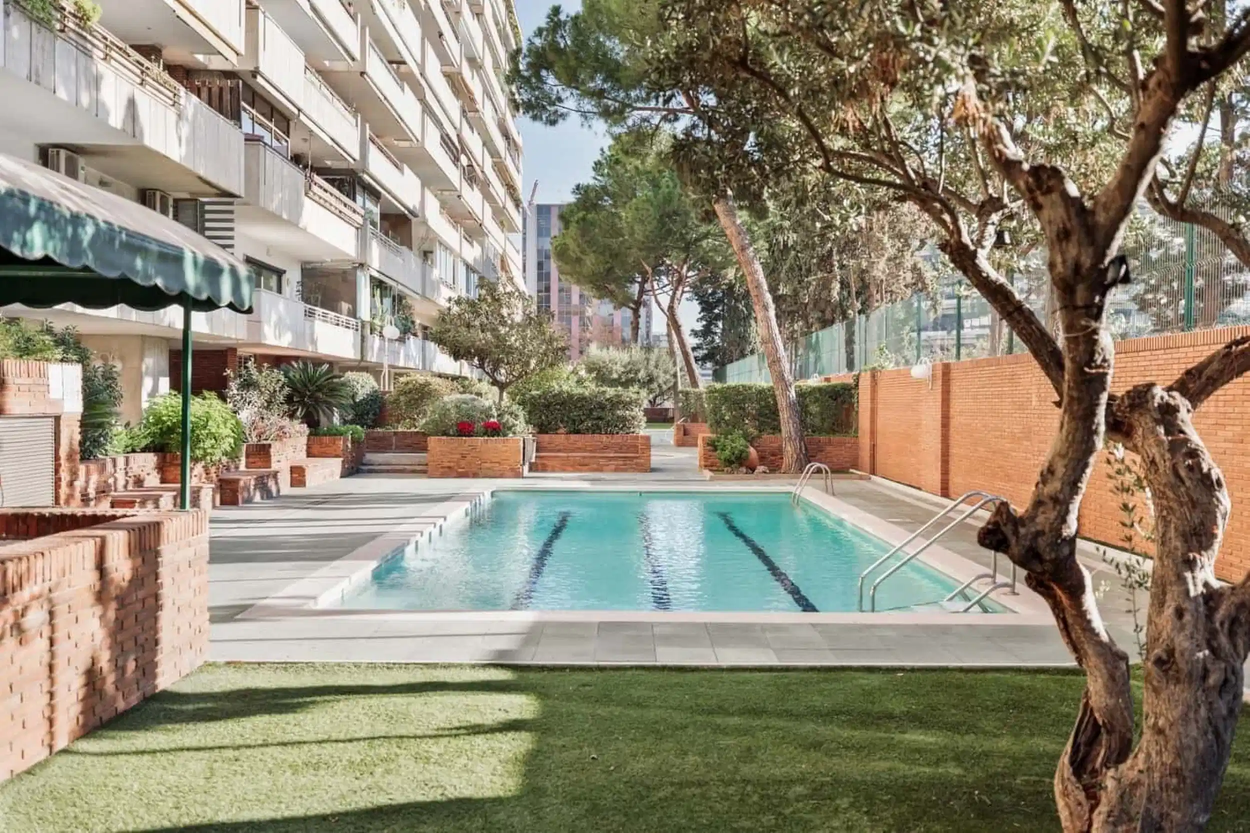 SPC 8034, Barcelona - Barcelona, Spain - Exterior