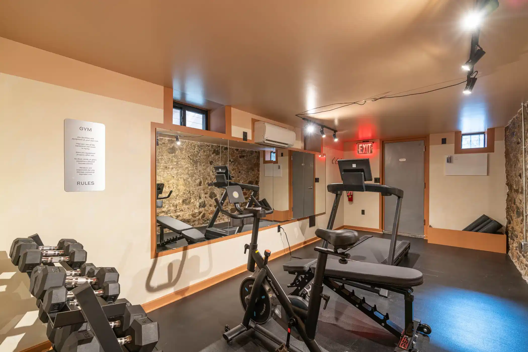 LeDroit 2021, Washington DC - Washington DC, District of Columbia, United States - Amenities