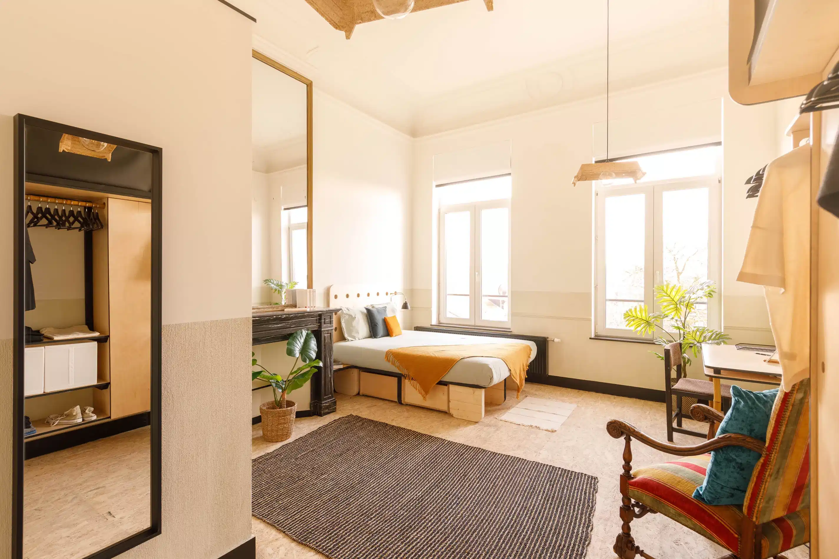 Amenities?w=400&h=260&fit=crop&q=40&auto=format&trim=auto