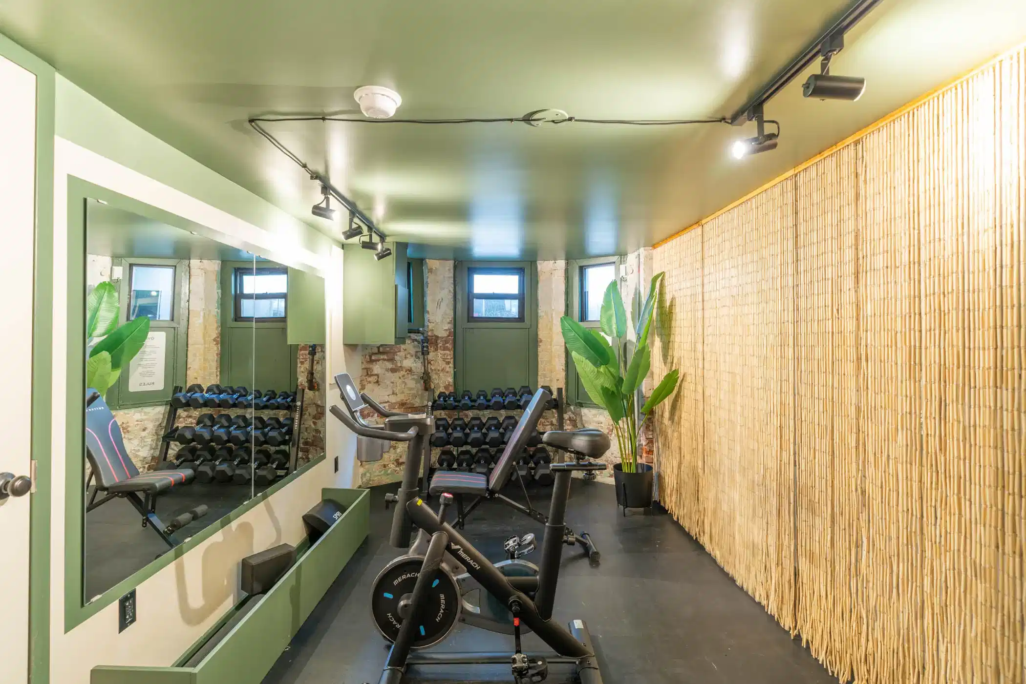 Greenpoint 625, New York 2