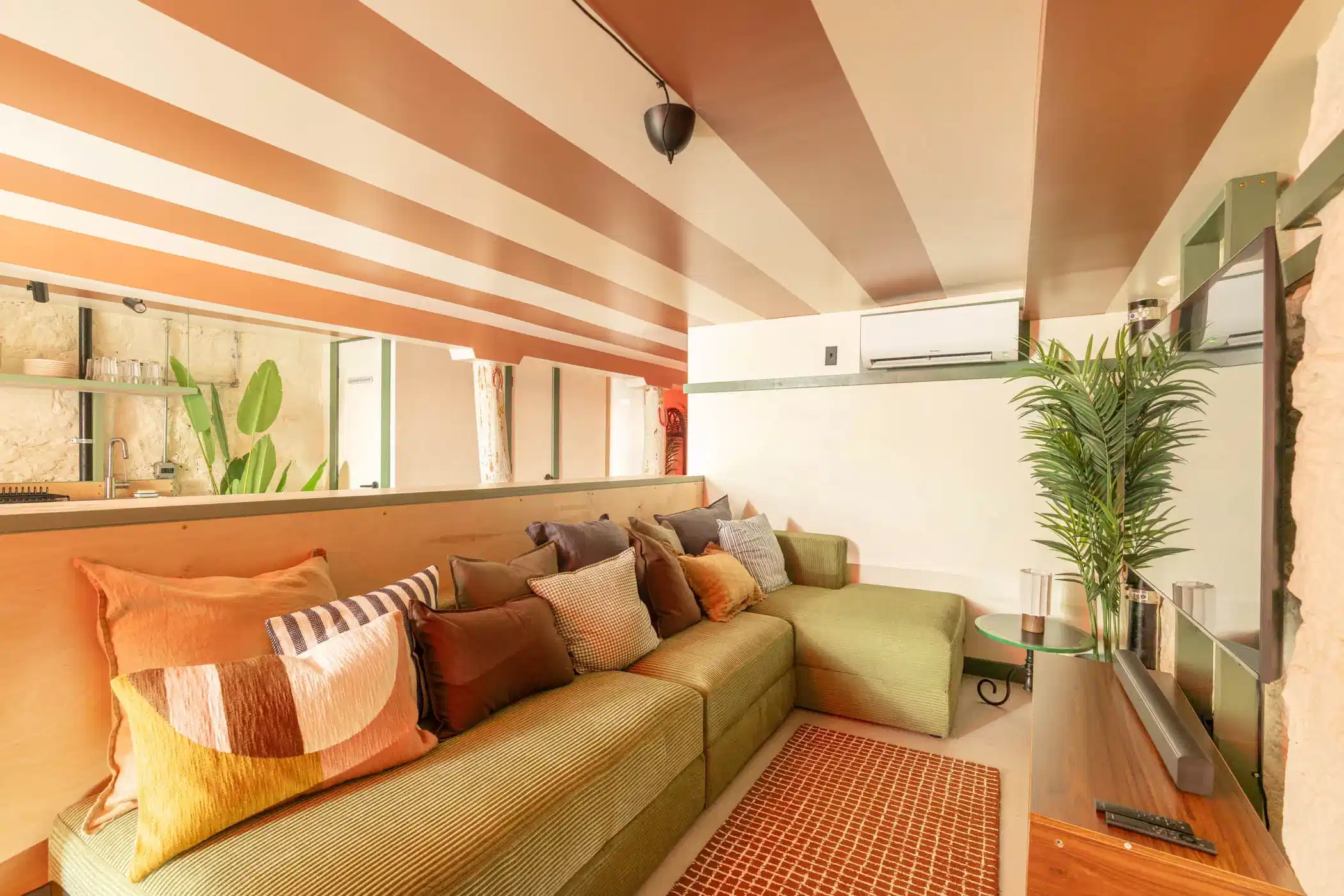 Greenpoint 625, New York - New York City, New York, United States - Common Area