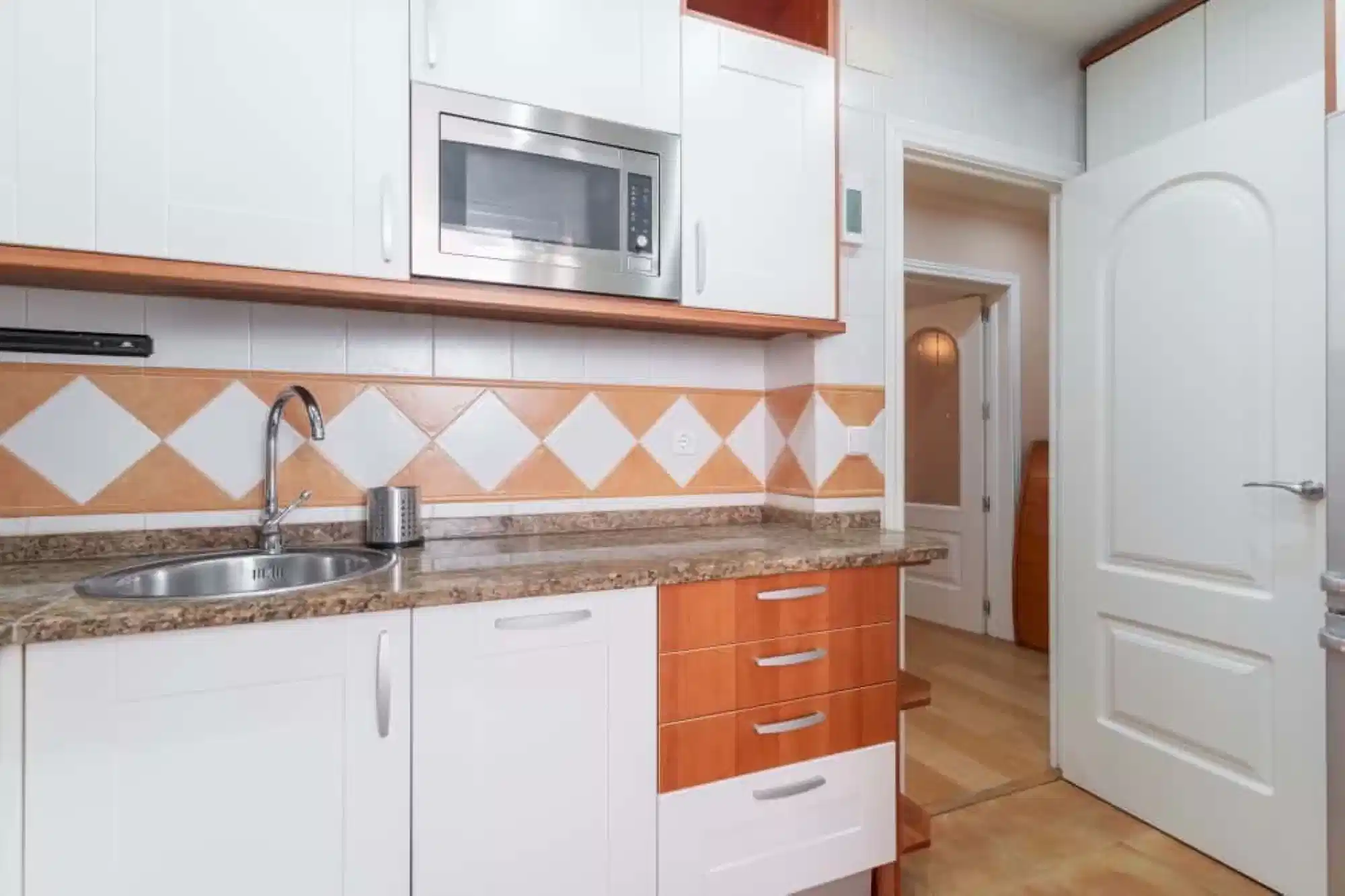 1 Bedroom 1 Bathroom (Calle De Julián Hernández) - Bedroom?w=400&h=260&fit=crop&q=40&auto=format&trim=auto