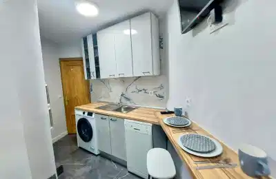 SPC 28043, Madrid - Madrid, Spain - #184890: Room in 3 Bedroom 1 Bathroom (Calle De López De Hoyos) - Kitchen