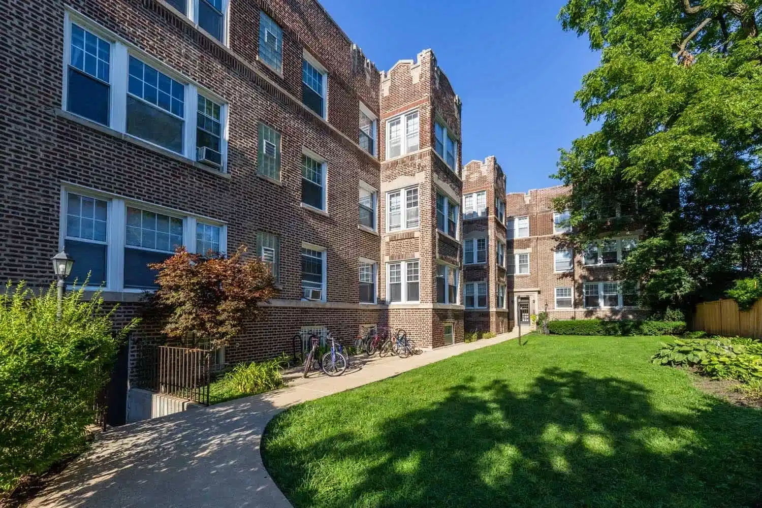 5715-5725 S. Kimbark Avenue, Chicago 3