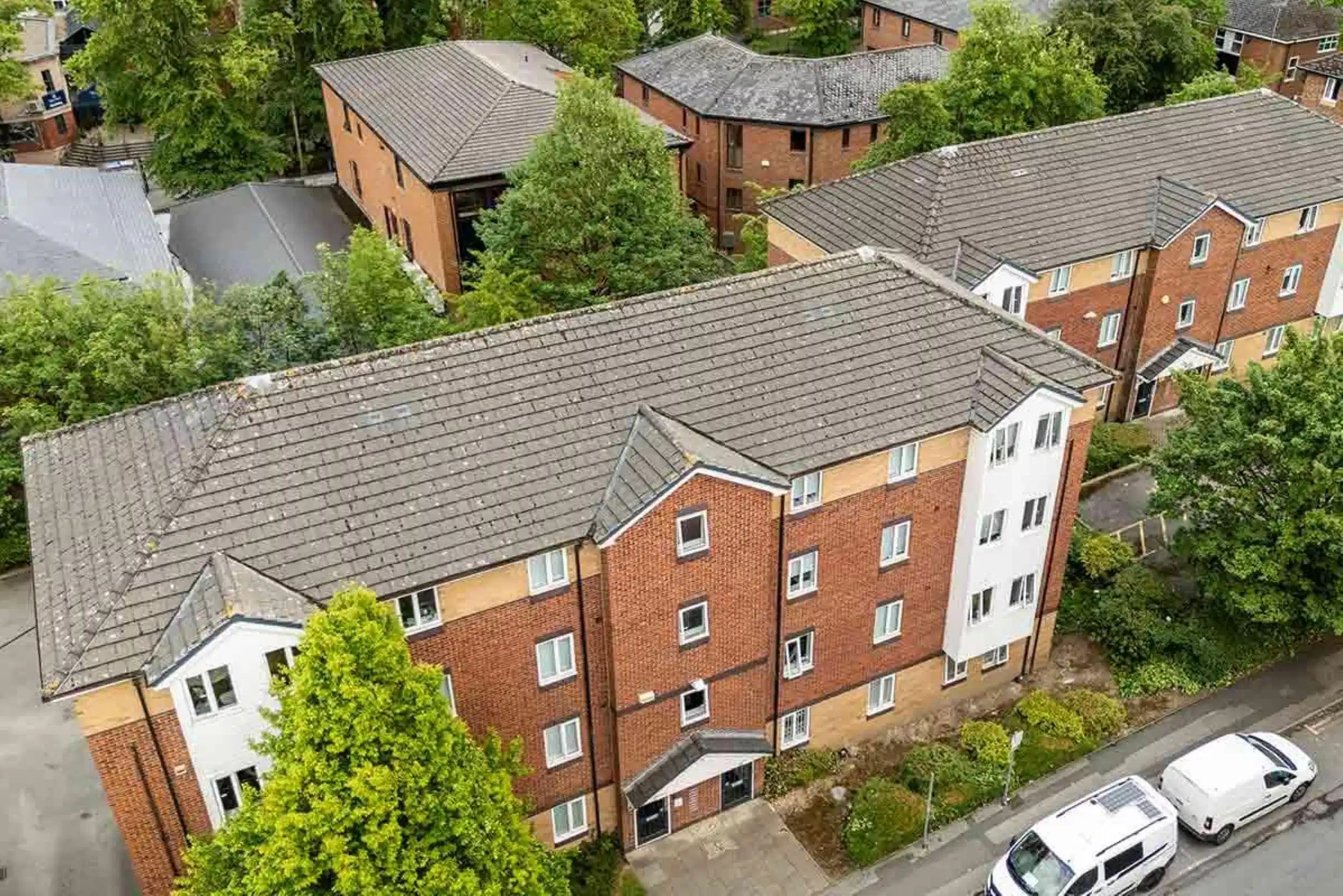 Amenities?w=400&h=260&fit=crop&q=40&auto=format&trim=auto