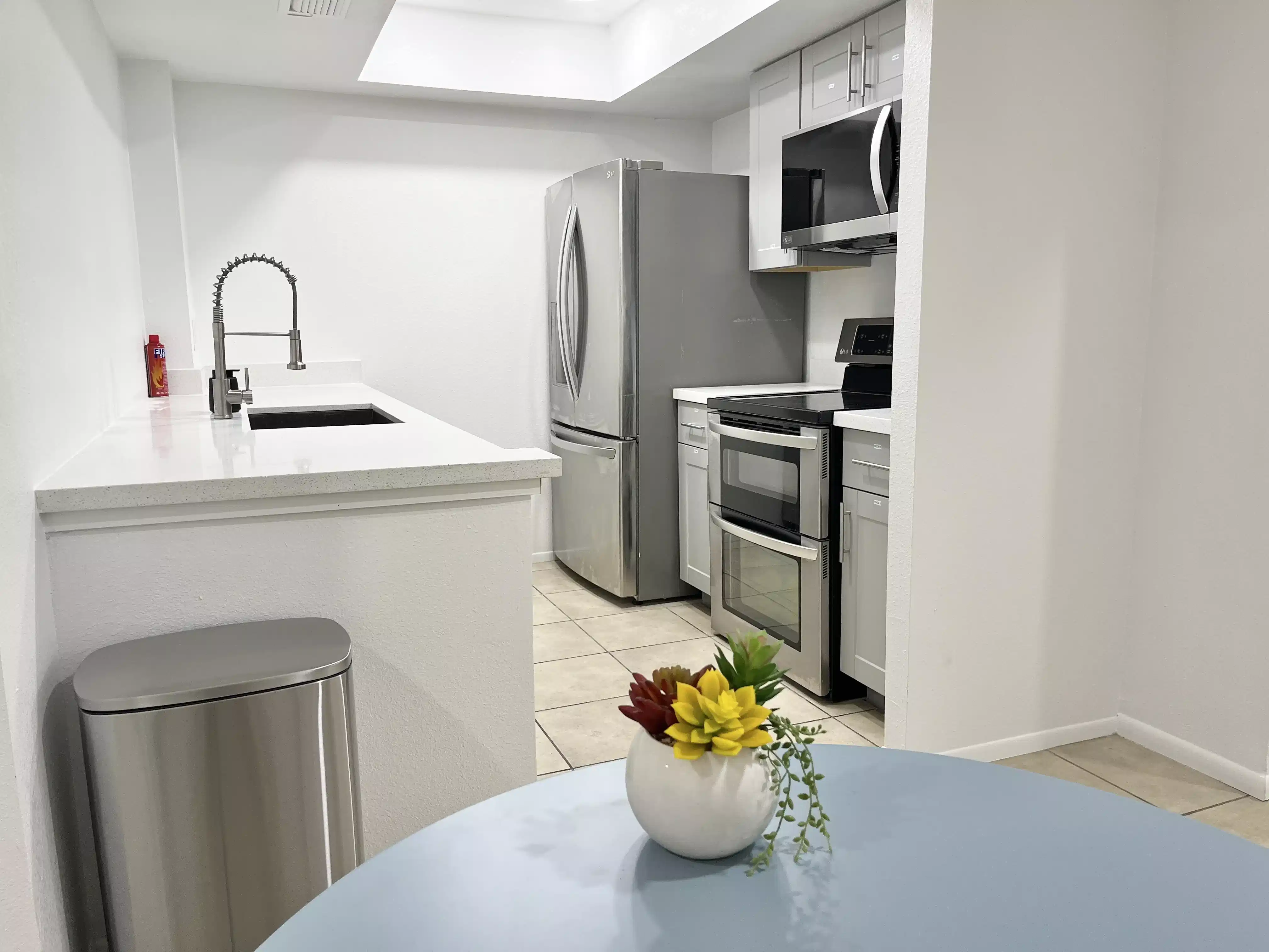 #51597: Room in 11 Bed 3 Bath - Bedroom?w=400&h=260&fit=crop&q=40&auto=format&trim=auto