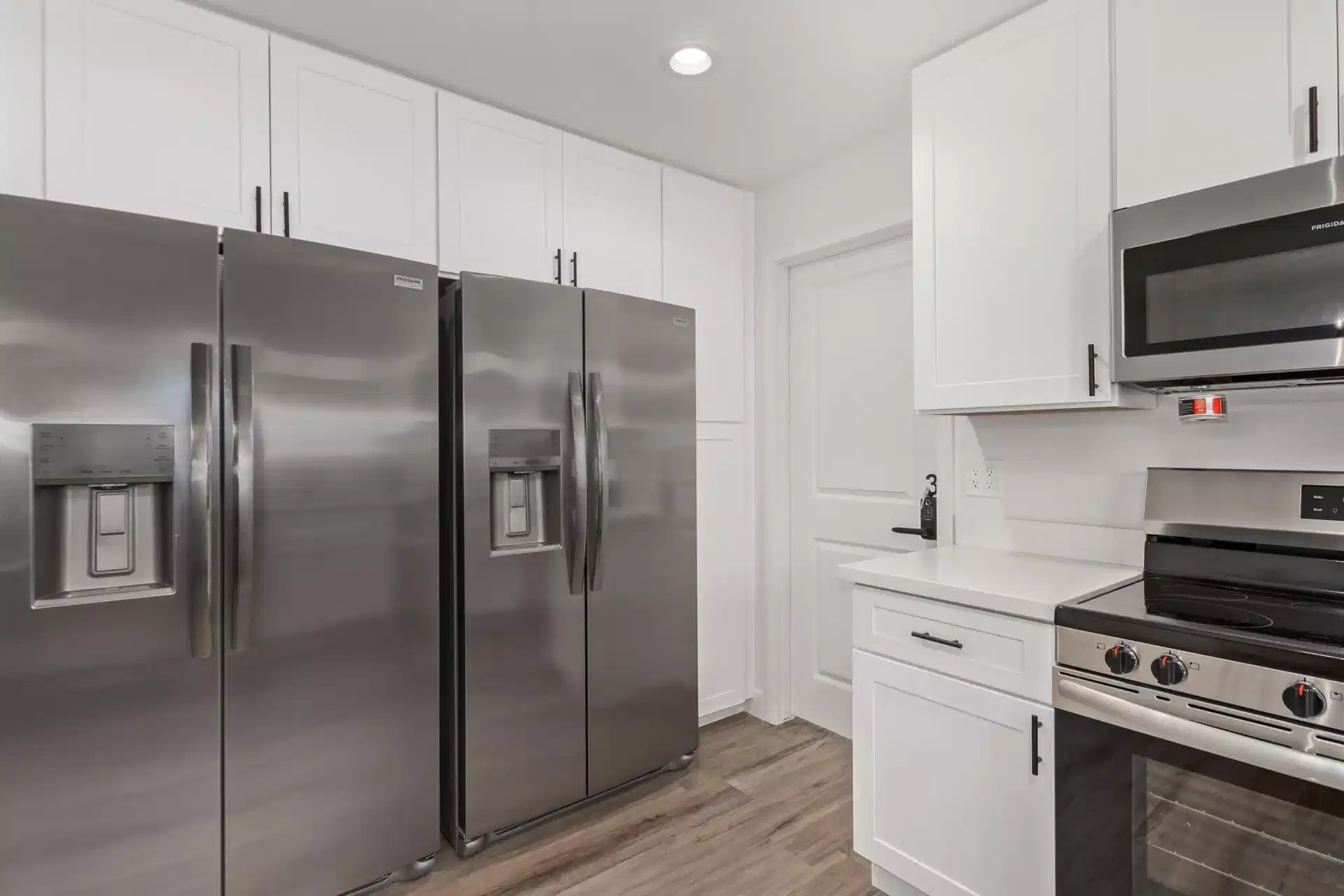 #24511: Room in 10 Bed 3 Bath - Bedroom?w=400&h=260&fit=crop&q=40&auto=format&trim=auto