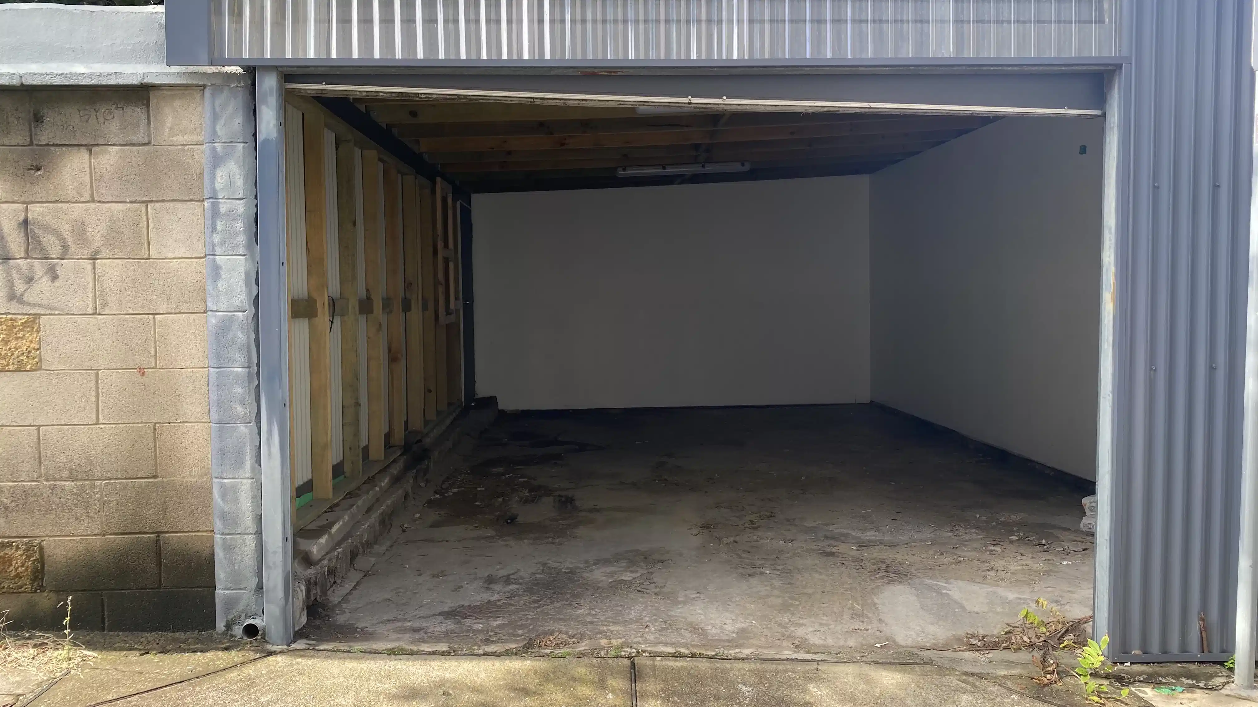 Room in a 6 Bedroom Apartment, Mary St, St Peters, Australia NSW 2044 - Sydney, New South Wales, Australia - Exterior