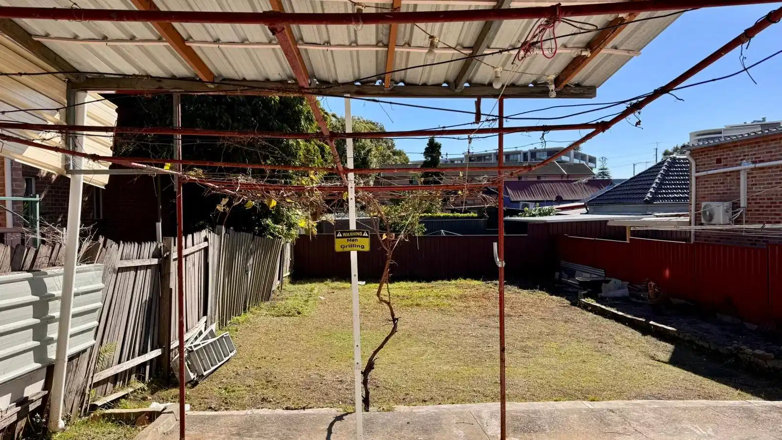 Amenities?w=400&h=260&fit=crop&q=40&auto=format&trim=auto