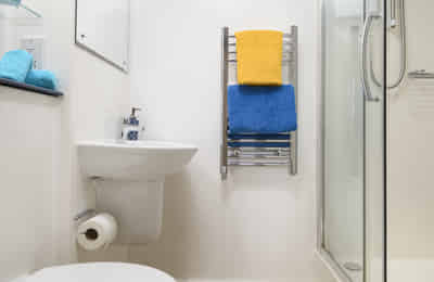 Cadnam Hall, Birmingham - Birmingham, England, United Kingdom - Bathroom