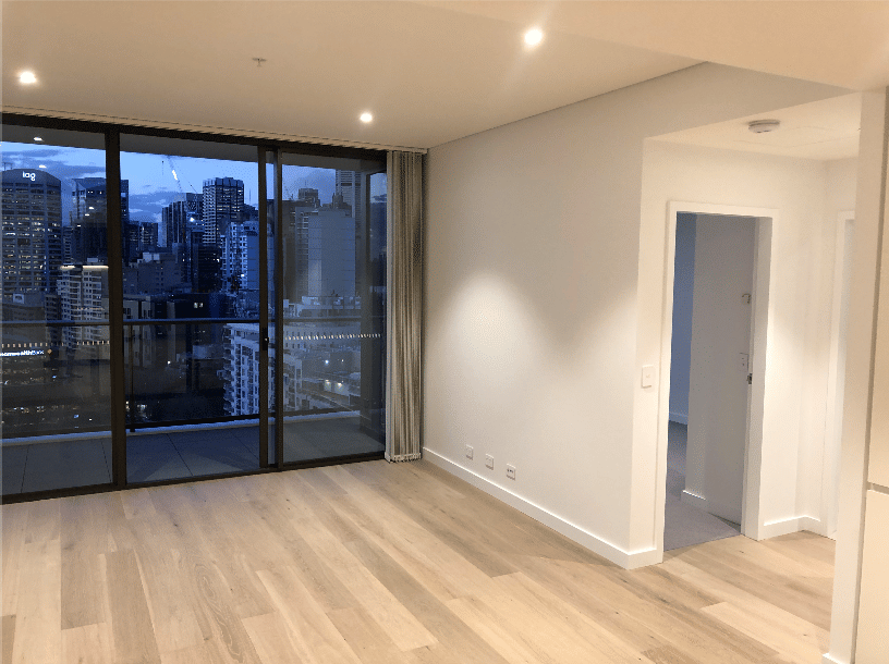 Room?w=400&h=260&fit=crop&q=40&auto=format&trim=auto