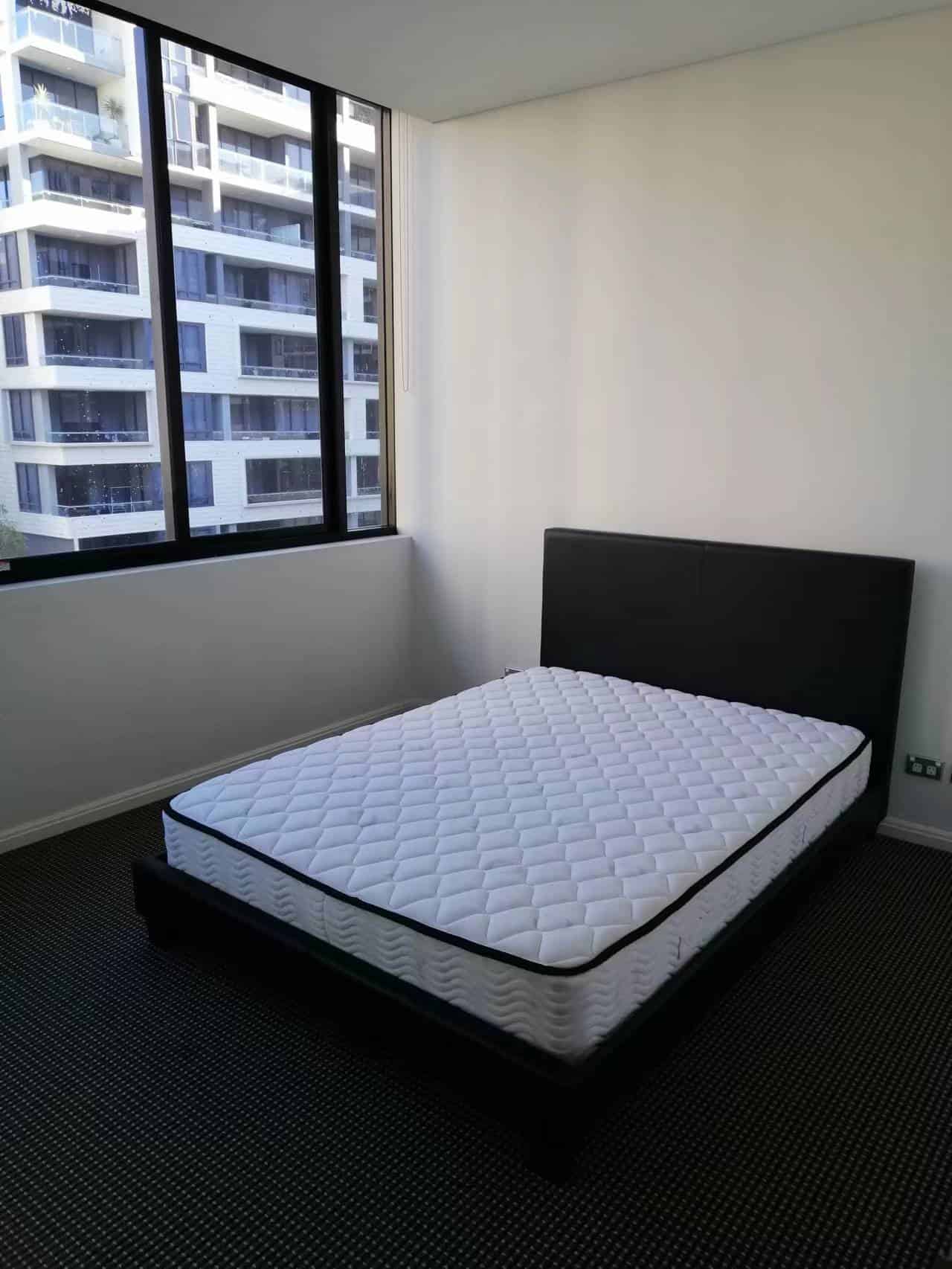 Amenities?w=400&h=260&fit=crop&q=40&auto=format&trim=auto