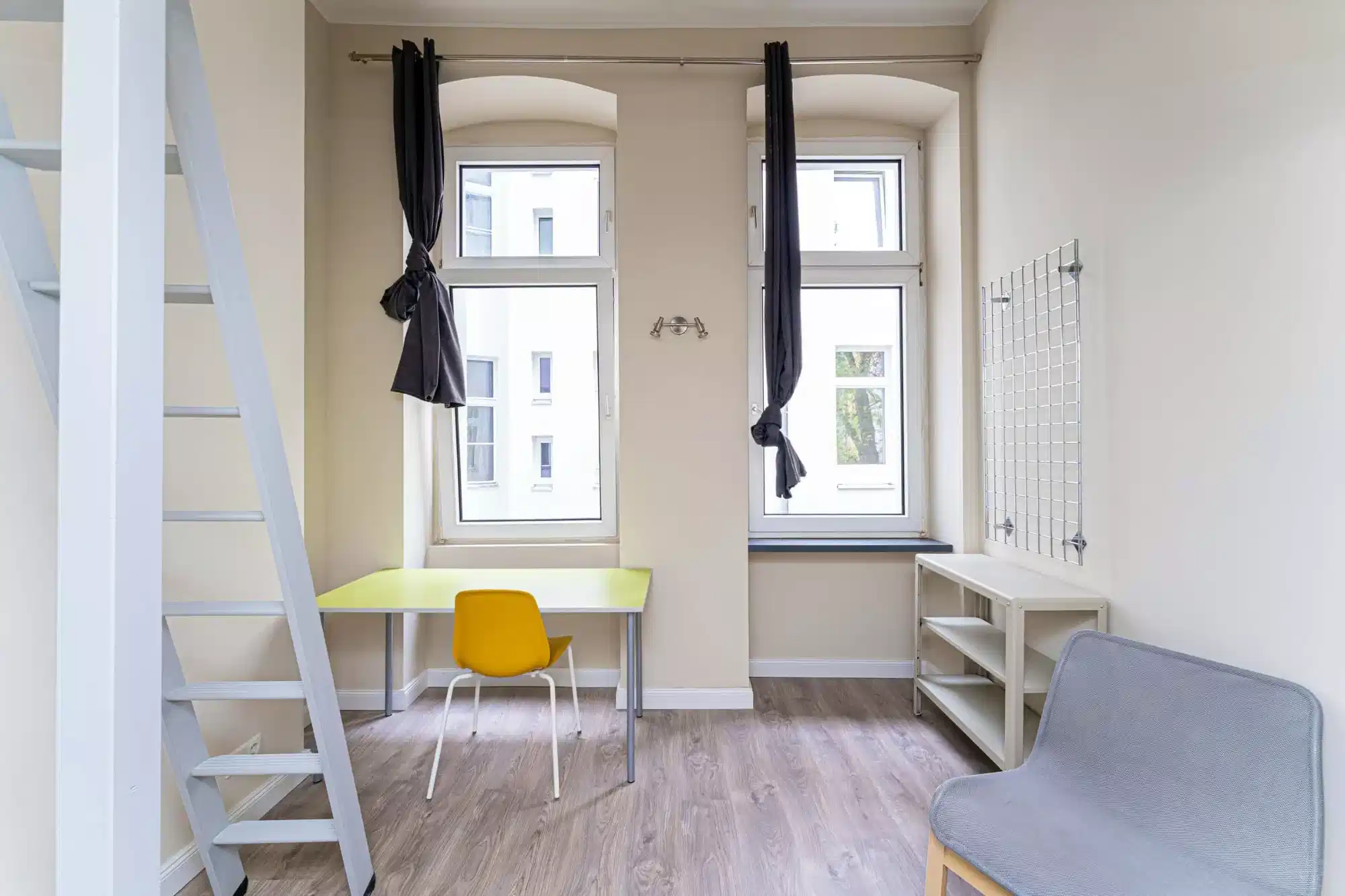 SPC 10625, Berlin - Berlin, Germany - Room in 6 Bedroom 1 Bathroom (Leibnizstraße) - Amenities