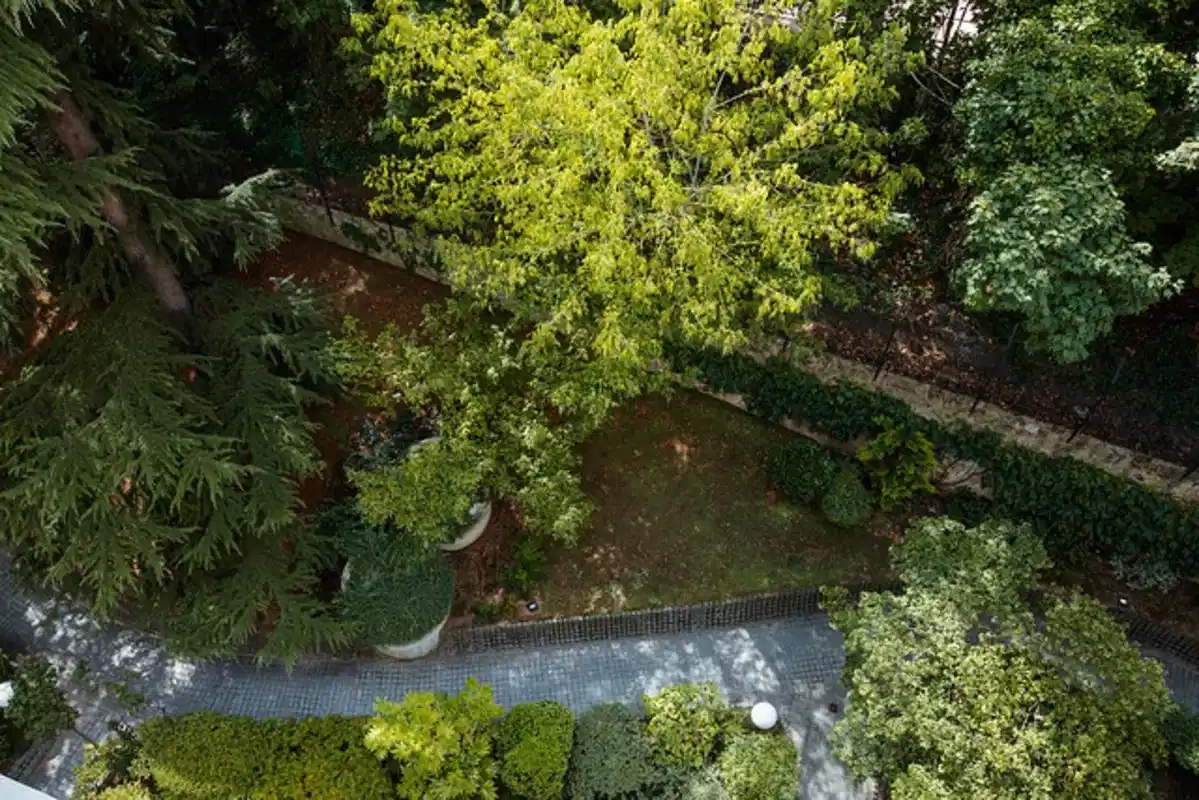 A-CLV 75007, Paris - Paris, France - Exterior