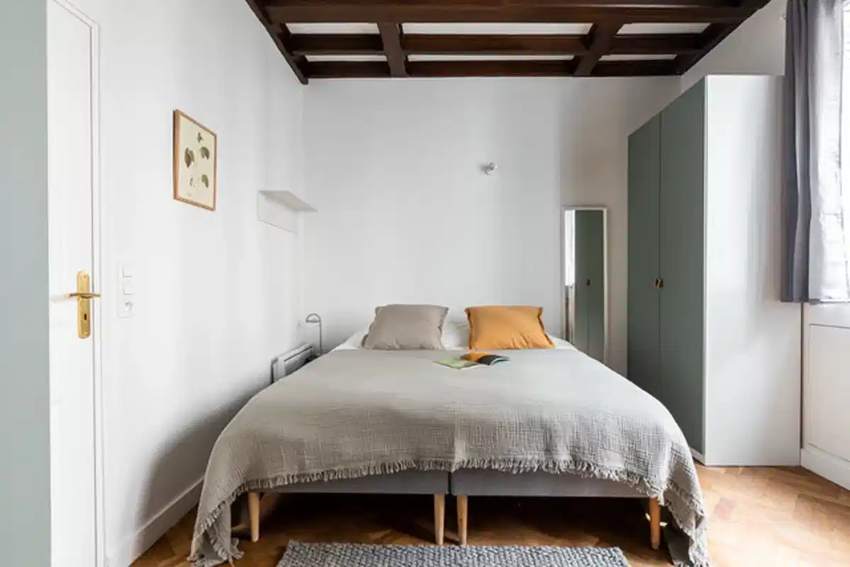 Jouffroy Room 1