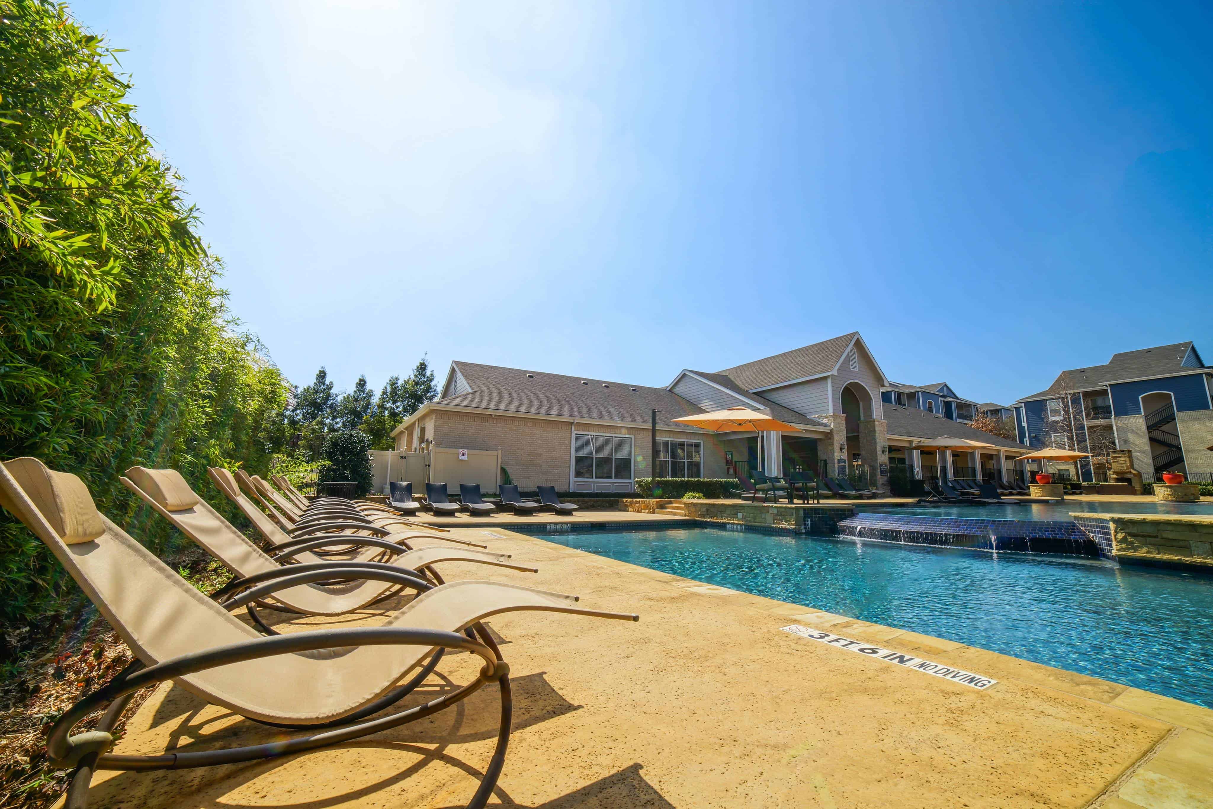 Castle Rock, Denton - Tampa, Florida, United States - Amenities