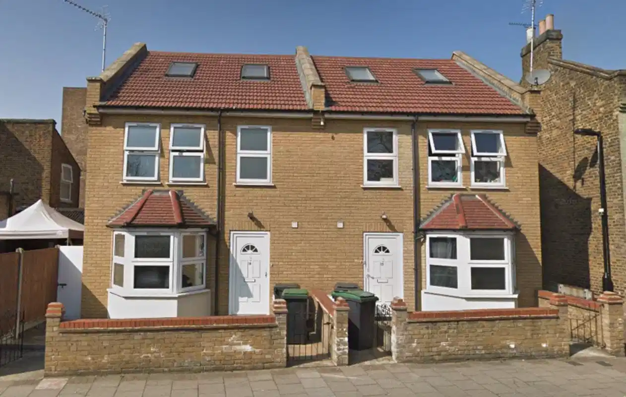 Britannia House Shares, London - London, England, United Kingdom - Exterior