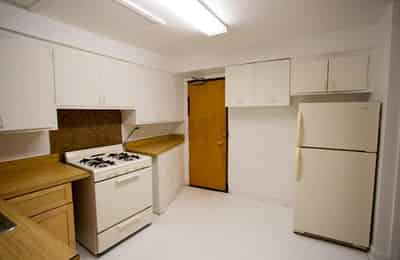 5474-5480 S. Hyde Park Boulevard, Chicago - Chicago, Illinois, United States - Kitchen