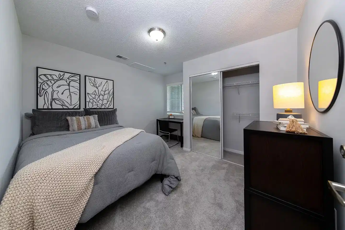 848 Mitchell, Arlington - Arlington, Texas, United States - Bedroom