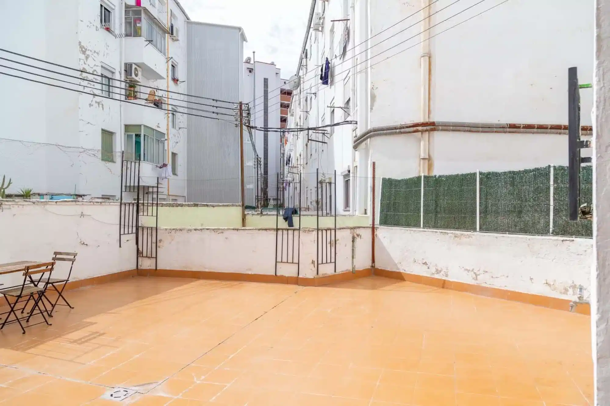 SPC 50006, Zaragoza - Zaragoza, Spain - Exterior