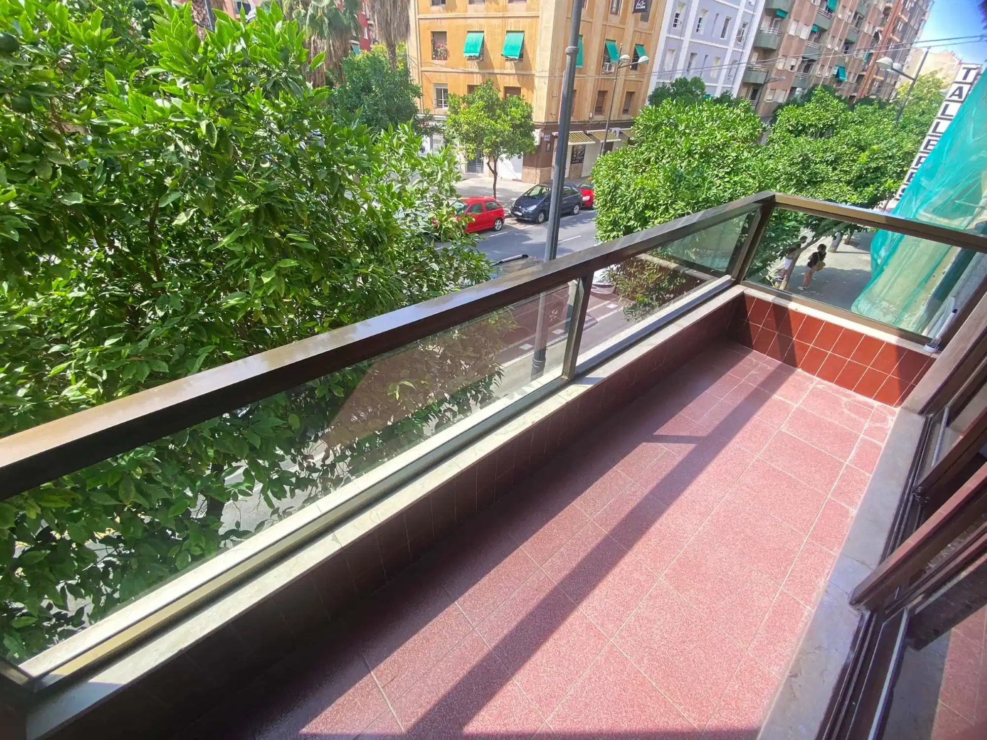 SPC 46009, Valencia - Valencia, Spain - Exterior