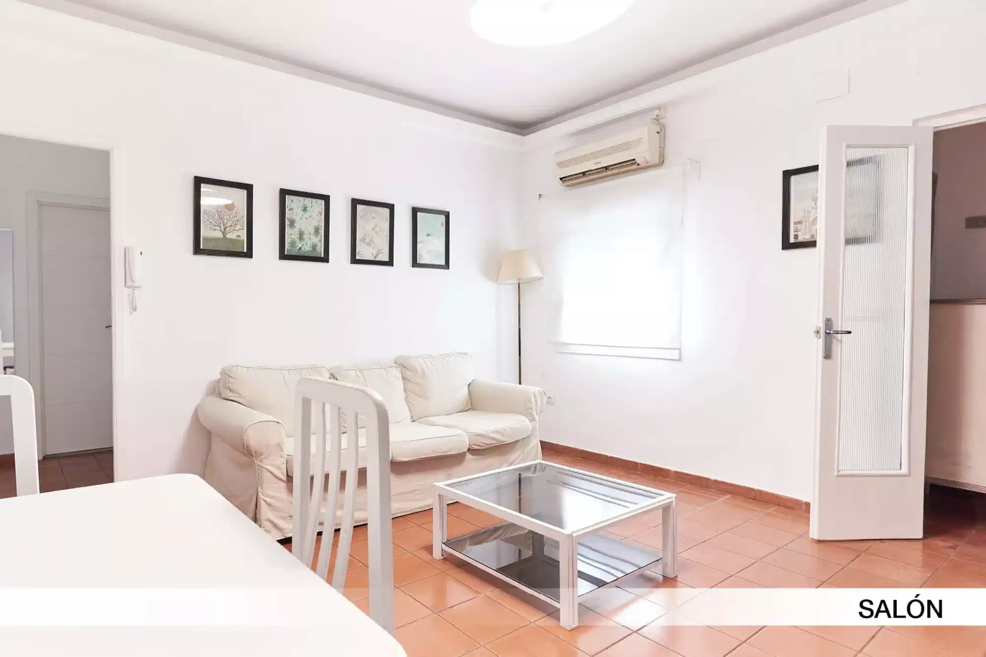 Common Area?w=400&h=260&fit=crop&q=40&auto=format&trim=auto