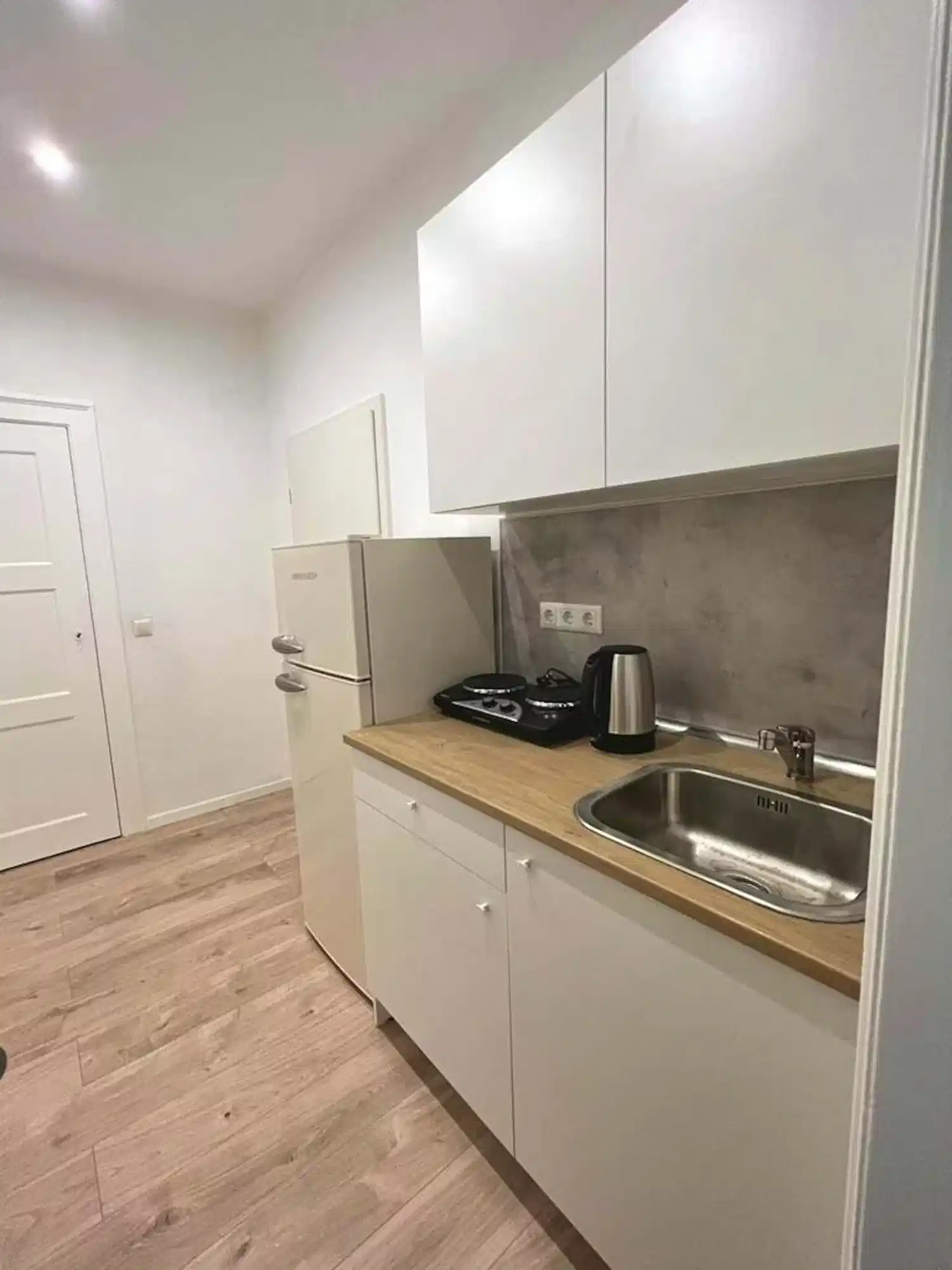 SPC 13351, Berlin - Berlin, Germany - #163635: 3 Bedroom 3 Bathroom (Sansibarstraße) - Kitchen