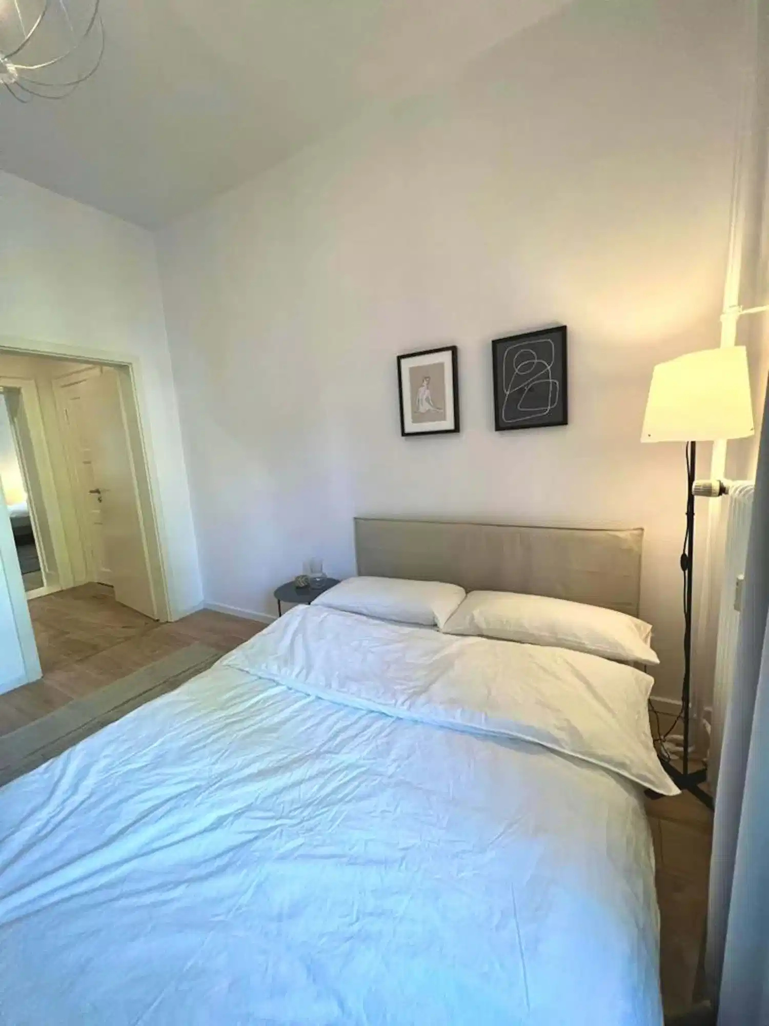 #166656: 2 Bedroom 1 Bathroom (Sansibarstraße) - Bedroom?w=400&h=260&fit=crop&q=40&auto=format&trim=auto