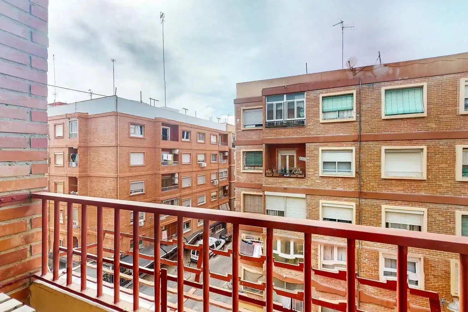 SPC 46019, Valencia - Valencia, Spain - Exterior