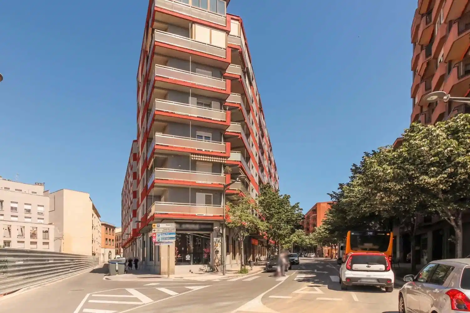 SPC 43204, Reus - Reus, Spain - Exterior