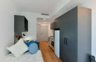 Amenities?w=400&h=260&fit=crop&q=40&auto=format&trim=auto