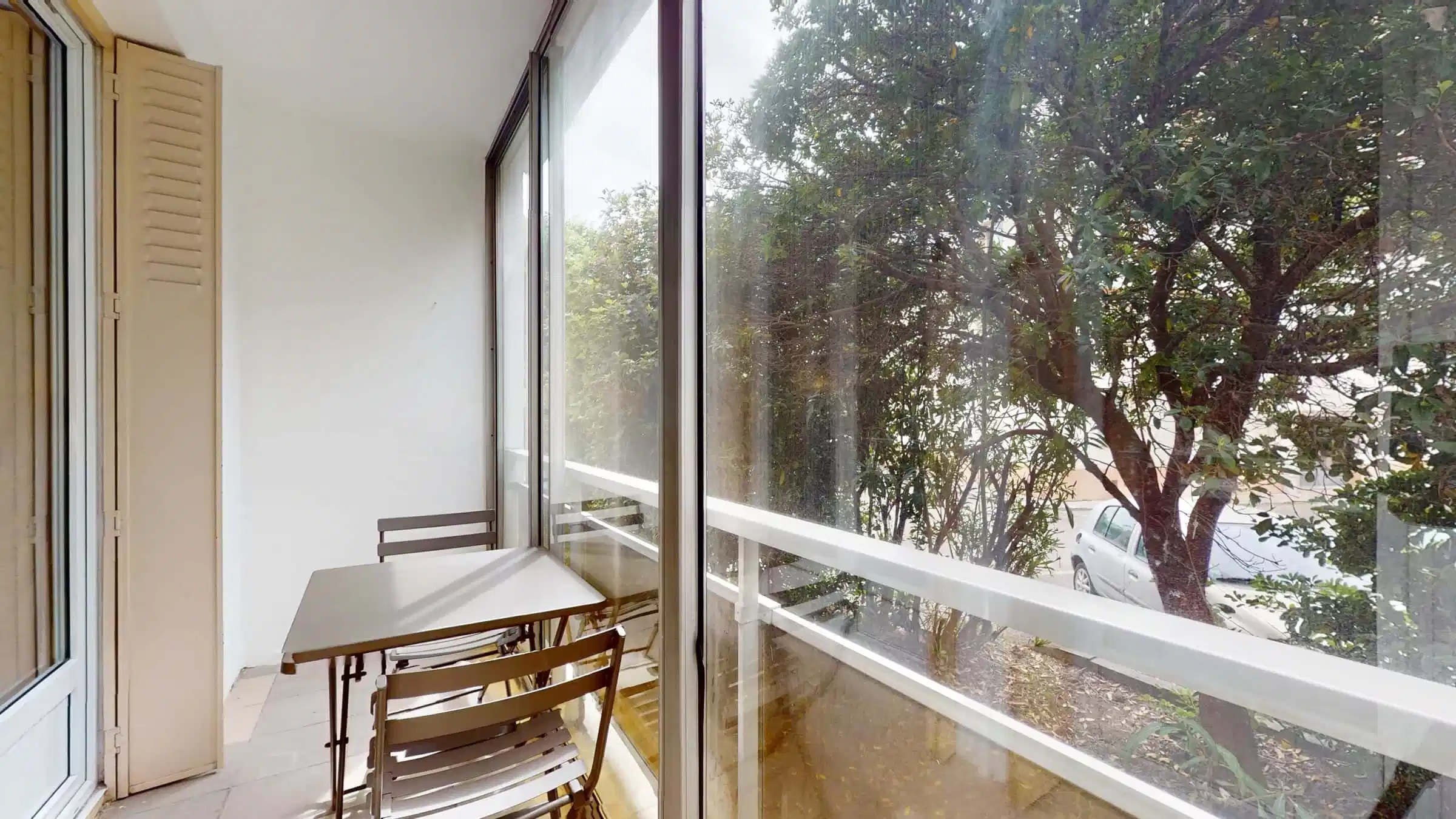 Square des Bouleaux, Paris - Paris, France - Amenities