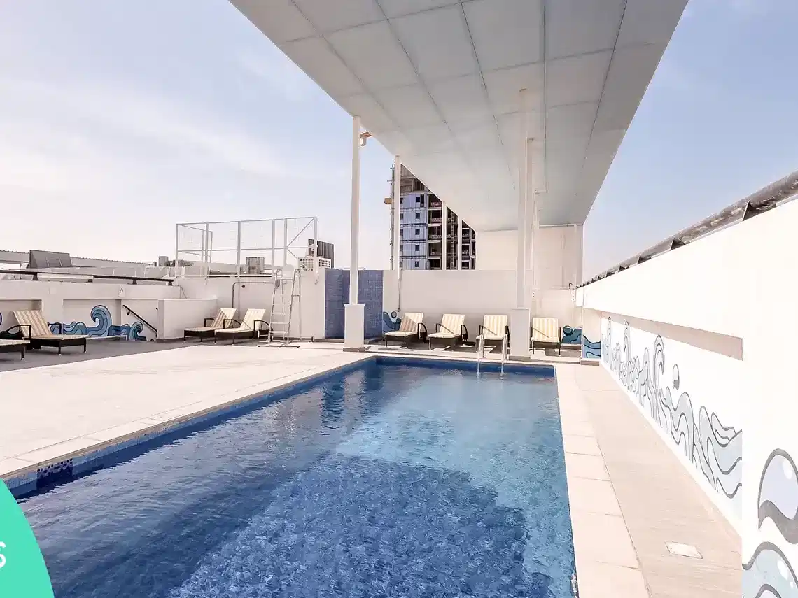 Yugo Dubailand, Dubai - Dubai, United Arab Emirates - Exterior