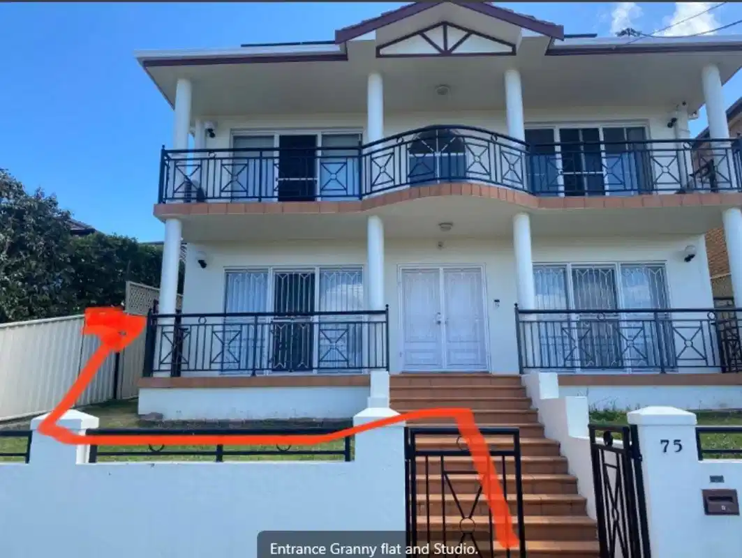 Room in a 8 Bedroom Apartment, Botany St., Carlton, Australia NSW 2218 2