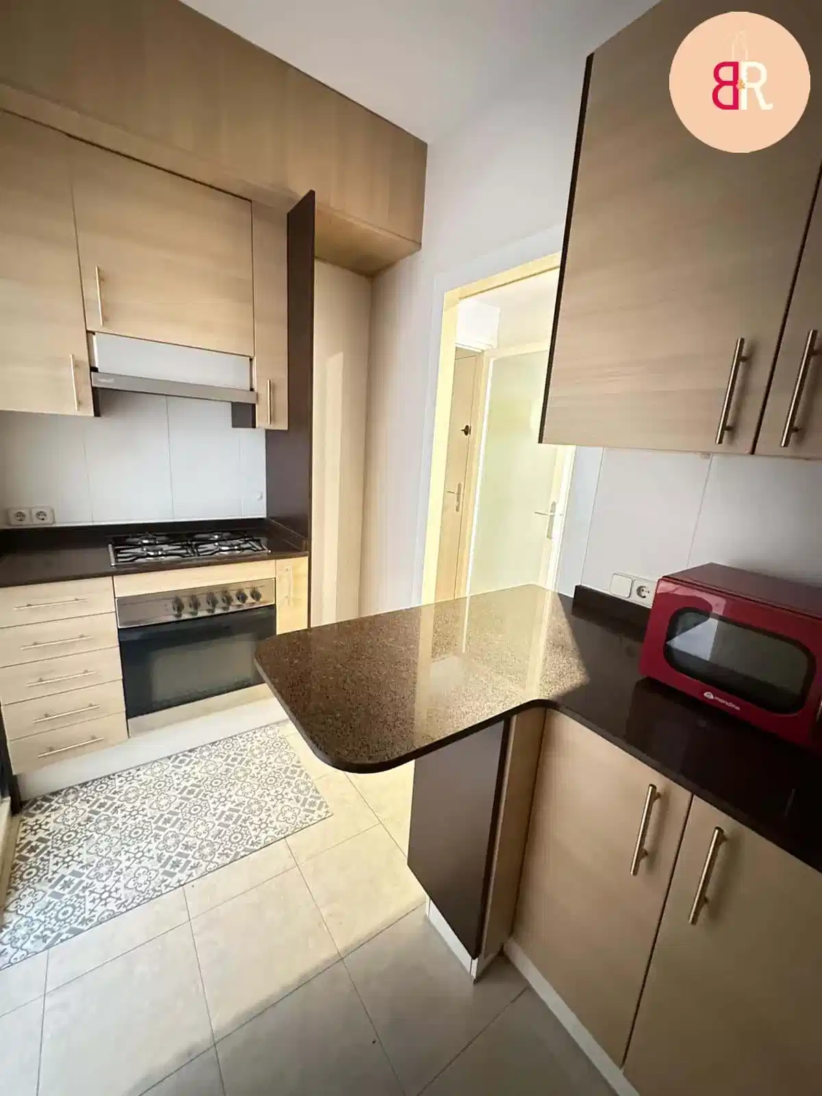 Carrer del Trinquet, Barcelona - Barcelona, Spain - Kitchen