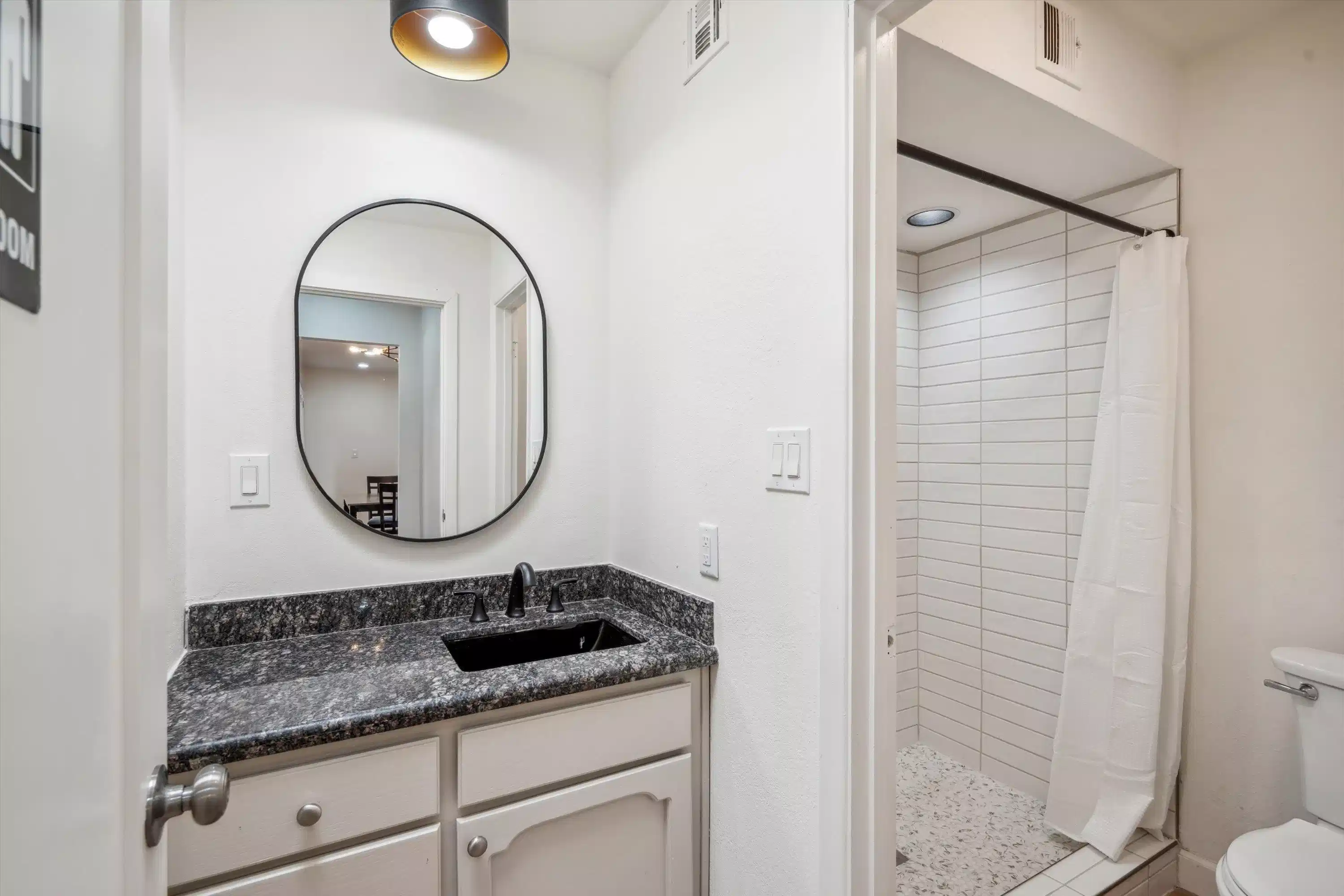 PDP 85029, Phoenix - Phoenix, Arizona, United States - #46643: Room in 7 Bed 2 Bath - Bathroom