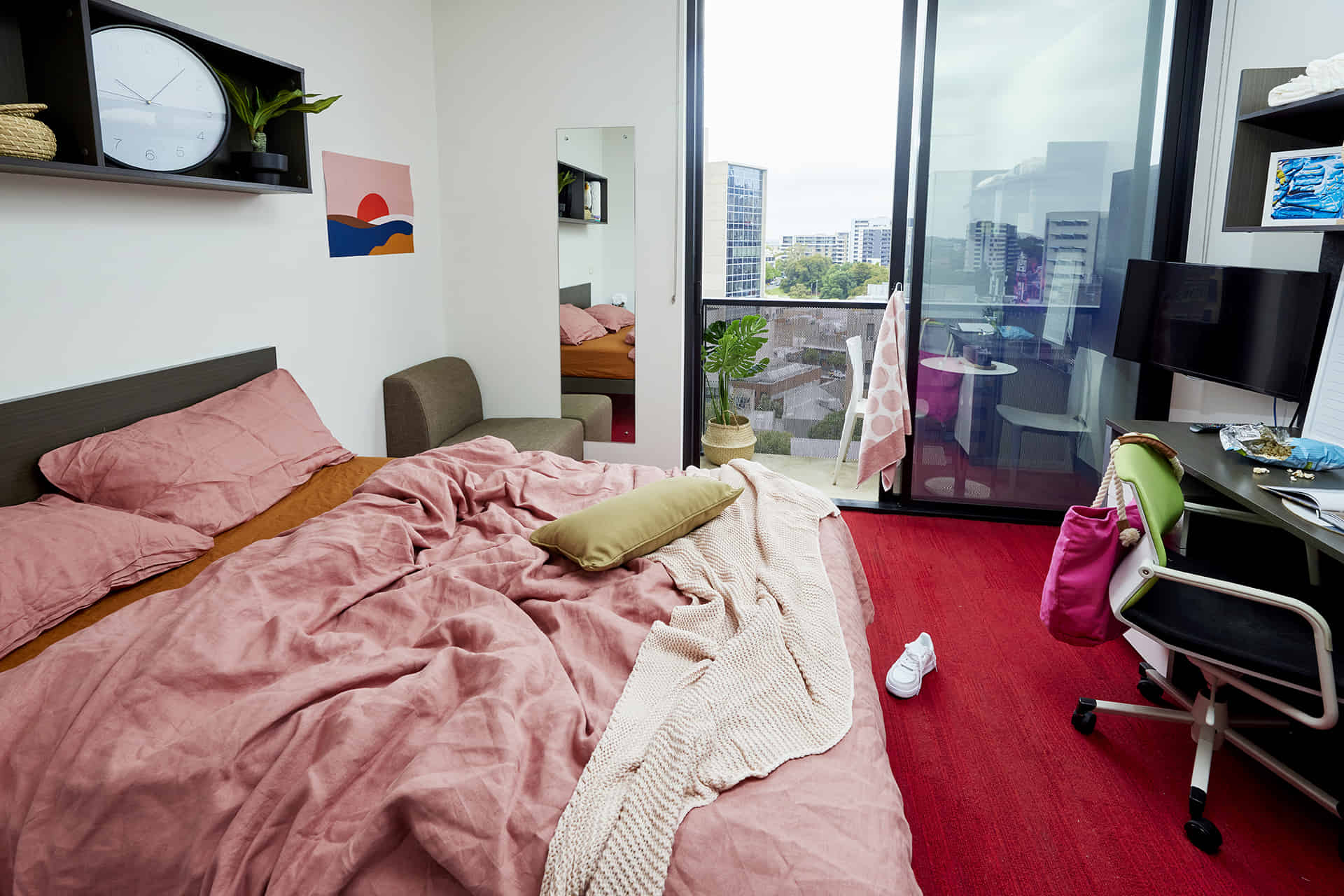 Signature Plus Studio, Double Bed