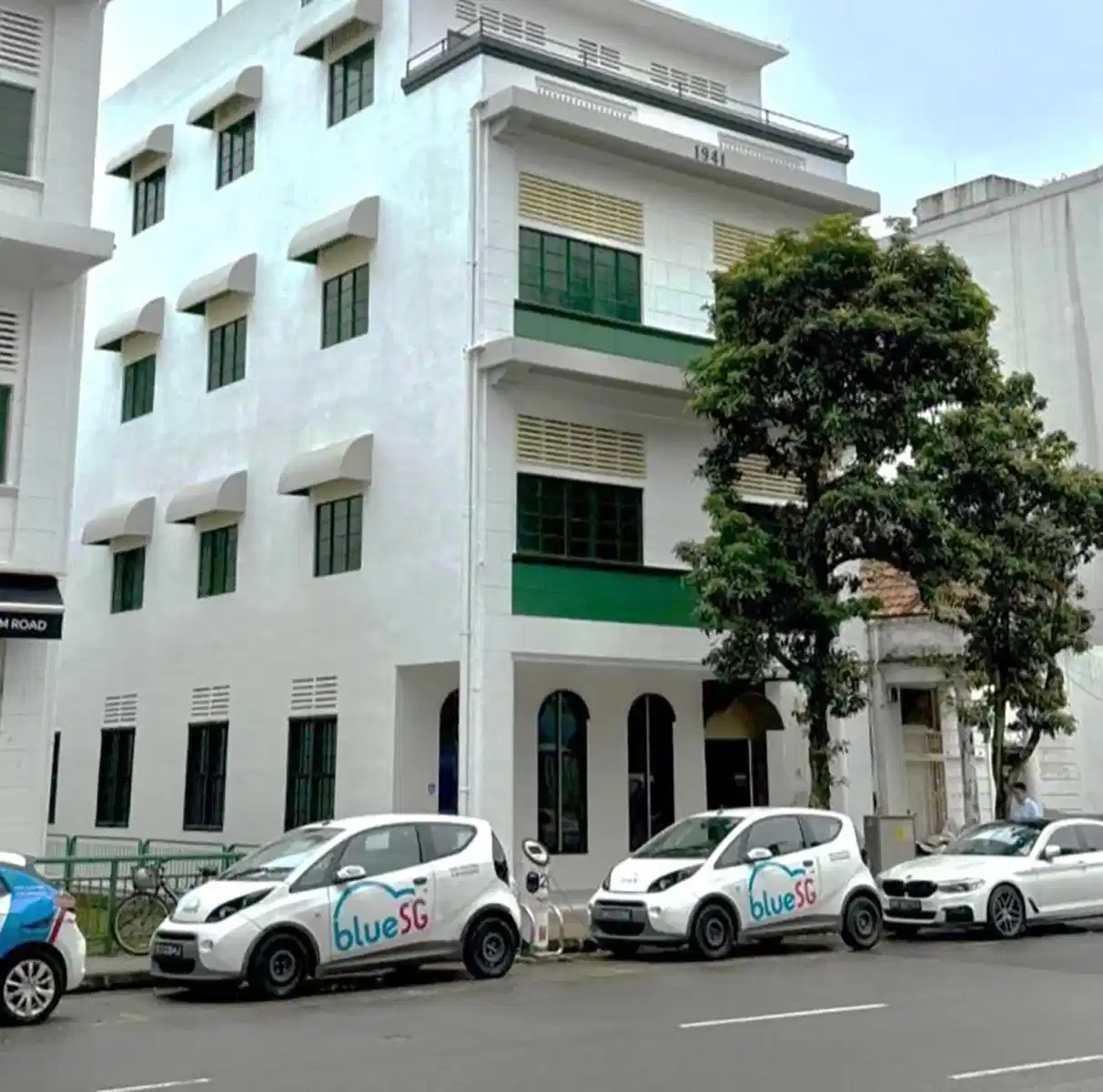 257 Outram, Outram 4