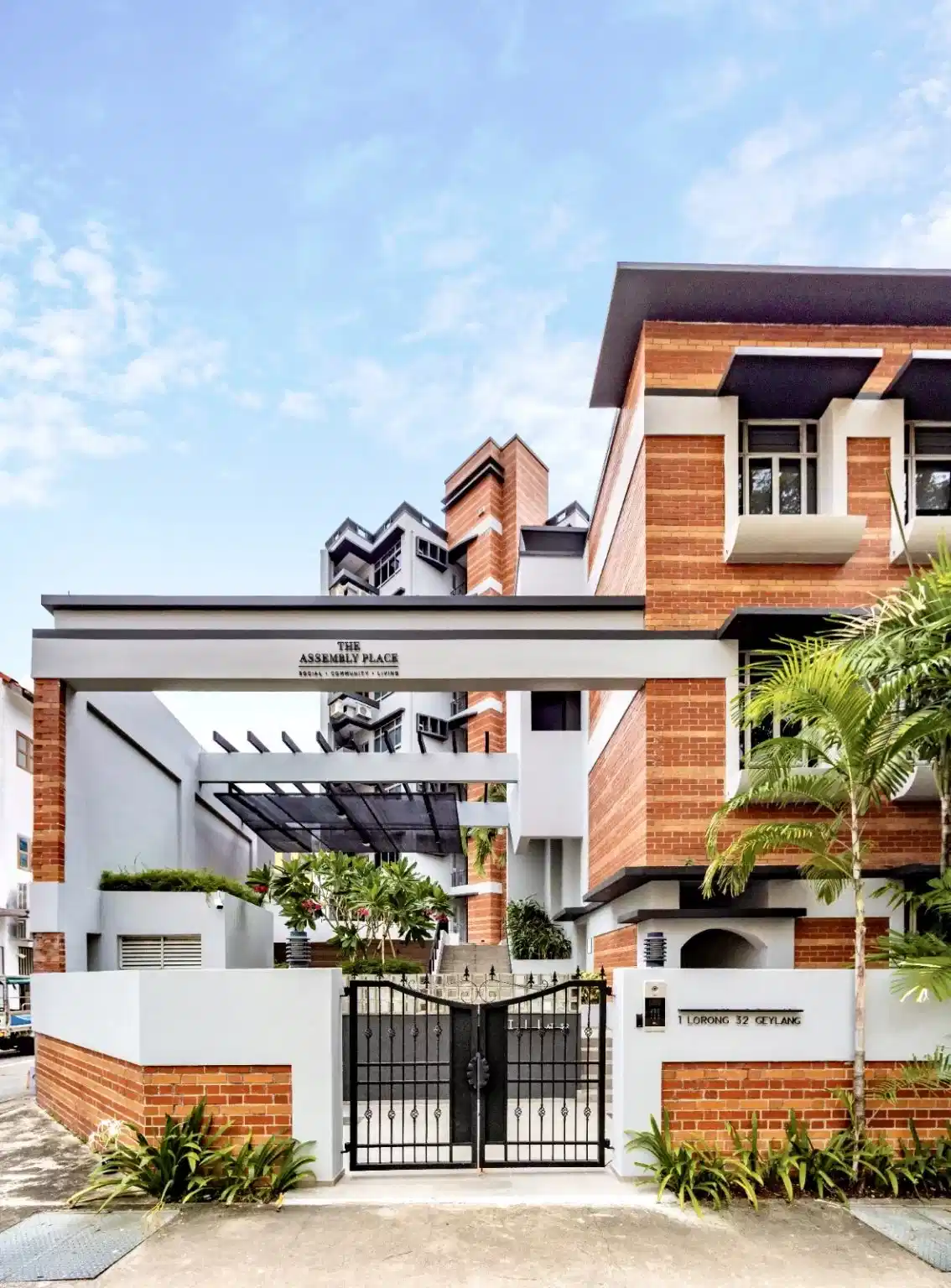 Amenities?w=400&h=260&fit=crop&q=40&auto=format&trim=auto