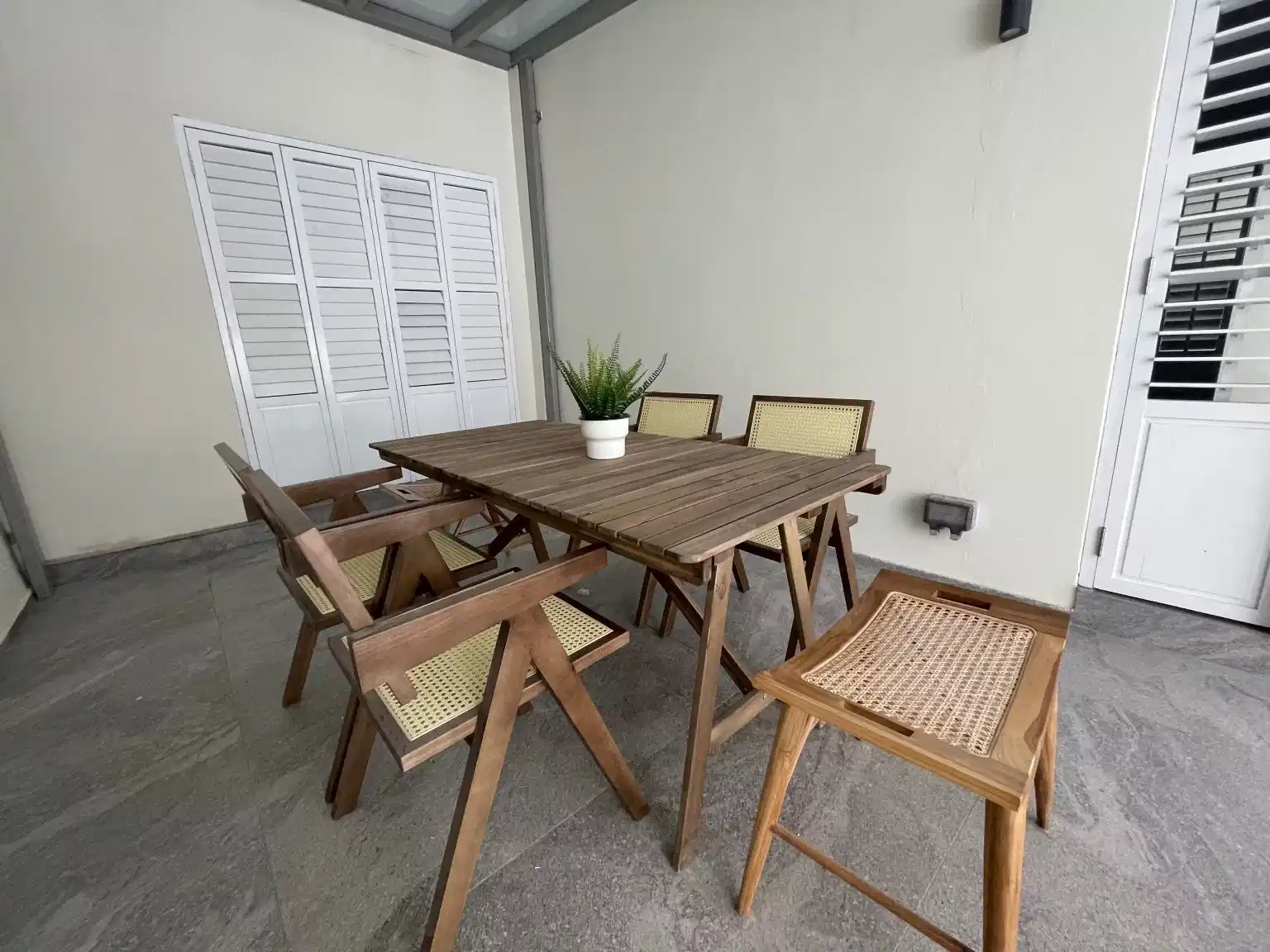 142 Jalan Besar, Farrer Park - Singapore, Singapore - Amenities