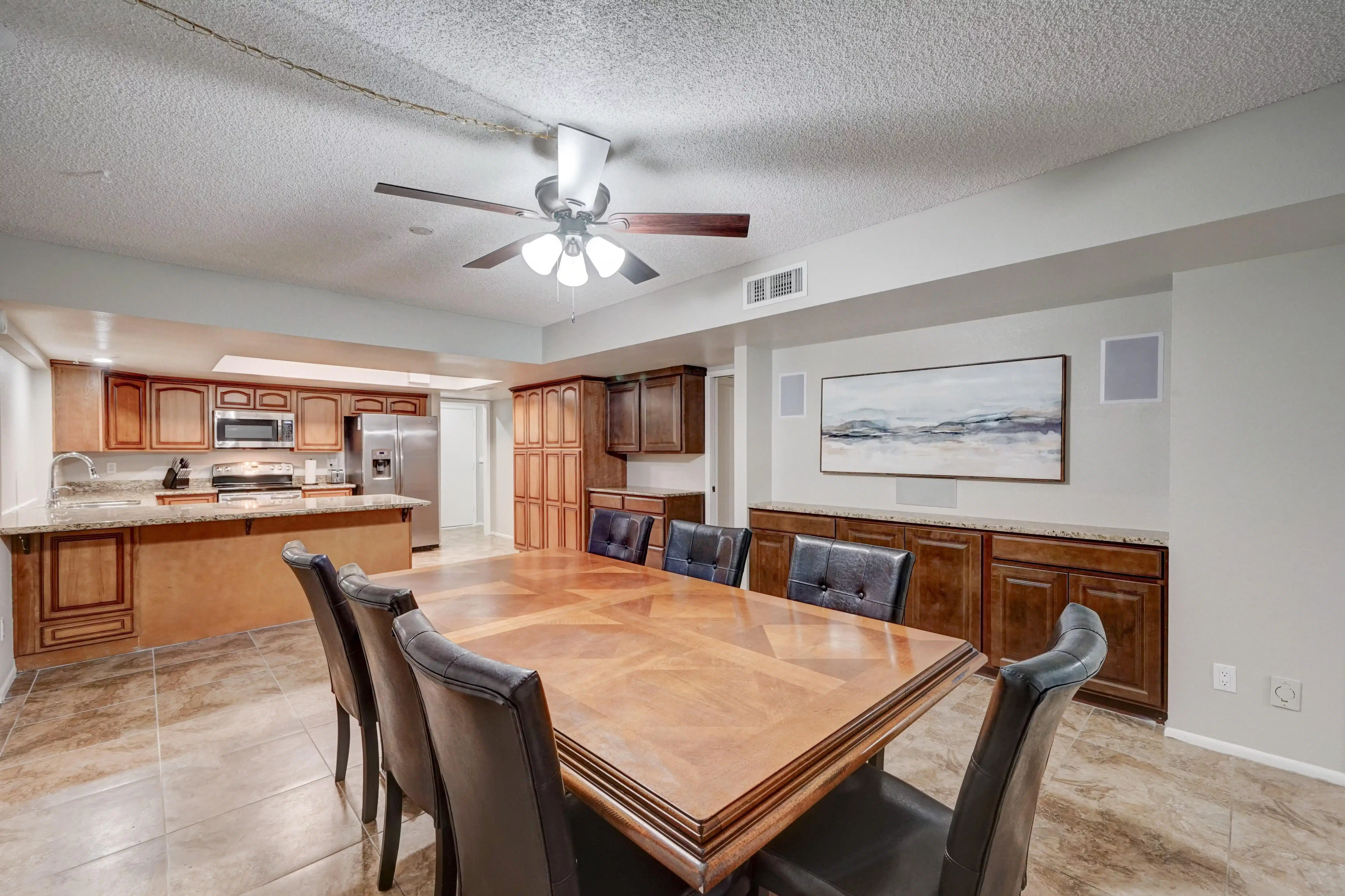 #19440: Room in 8 Bed 2 Bath - Bathroom?w=400&h=260&fit=crop&q=40&auto=format&trim=auto