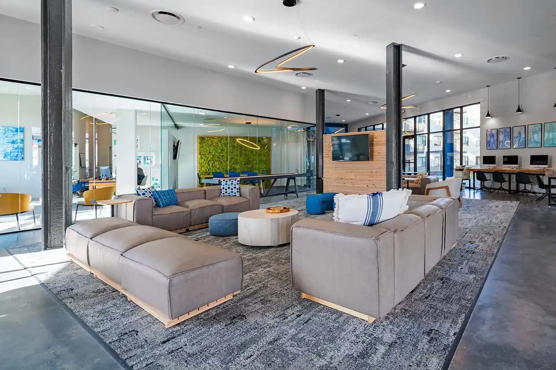 Muse Omaha, Omaha 5